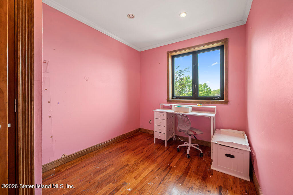 340 Hillbrook Drive, Staten Island, NY, 10305 image 16