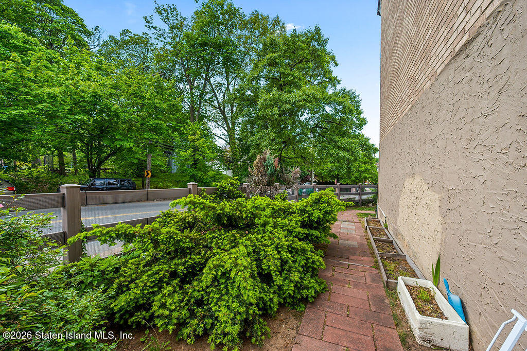 342 Hillbrook Drive, Staten Island, NY, 10305 image 22