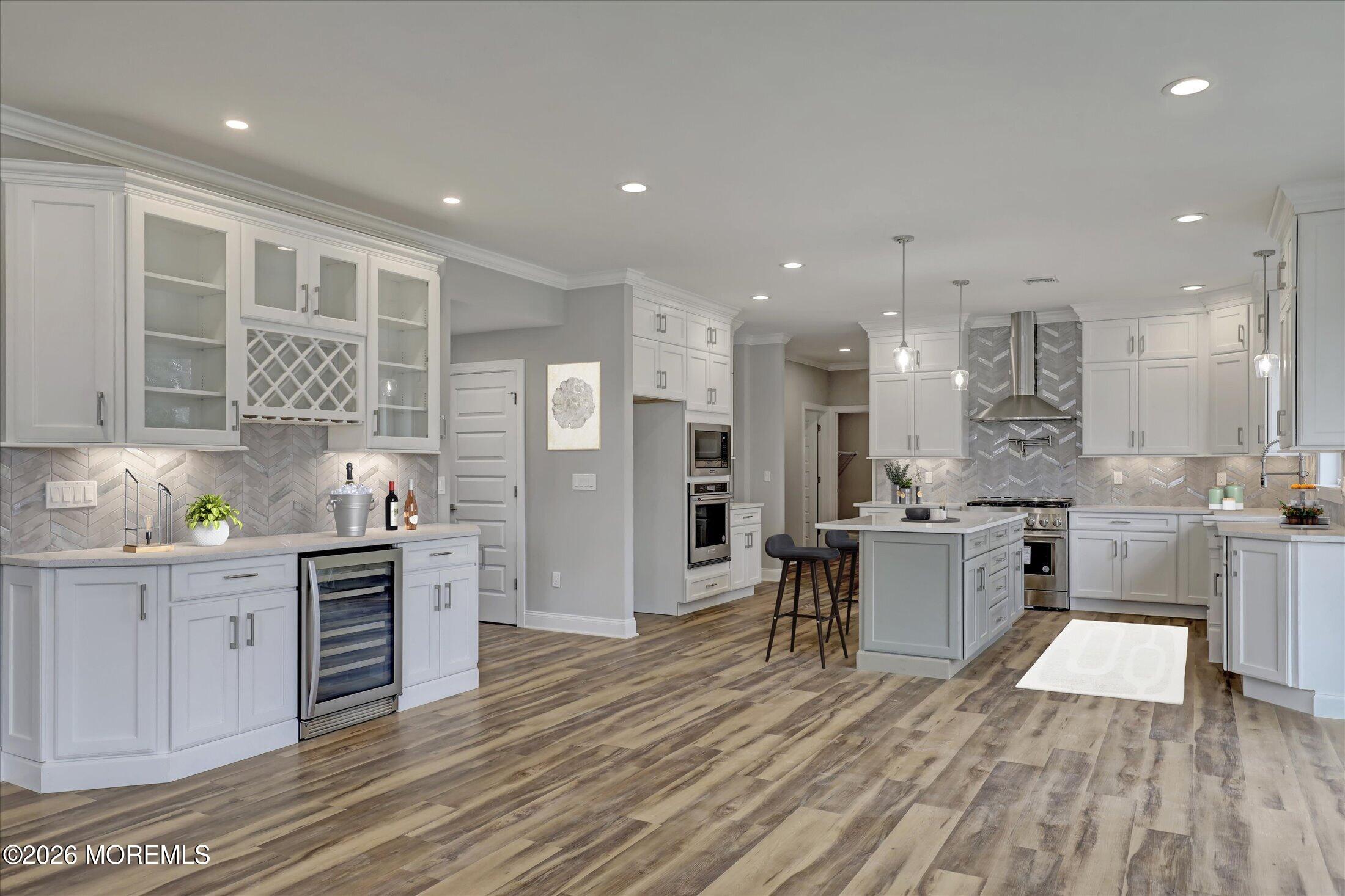 825 Naryshkin Way Image 2