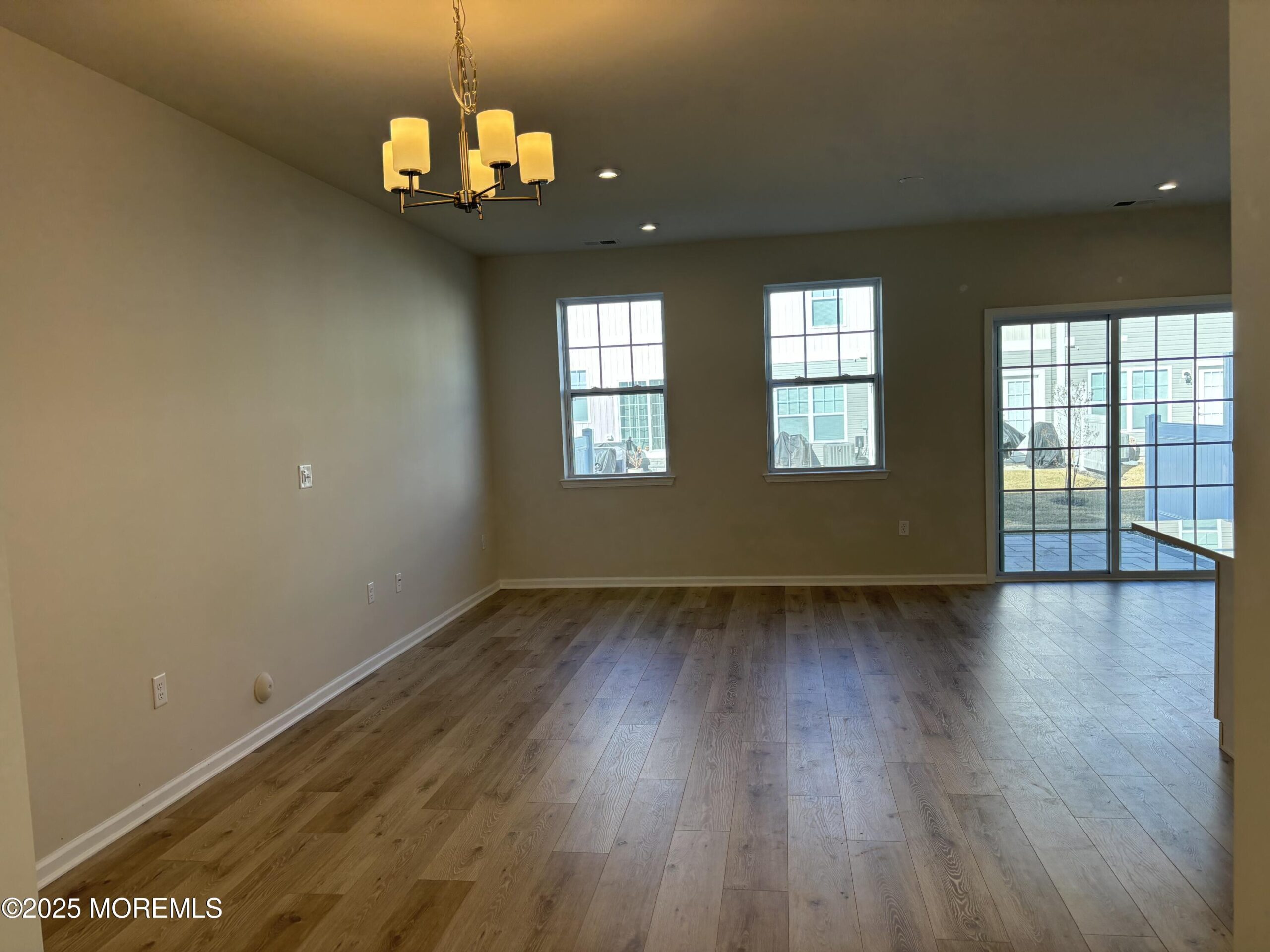 11 Laird Way Image 4
