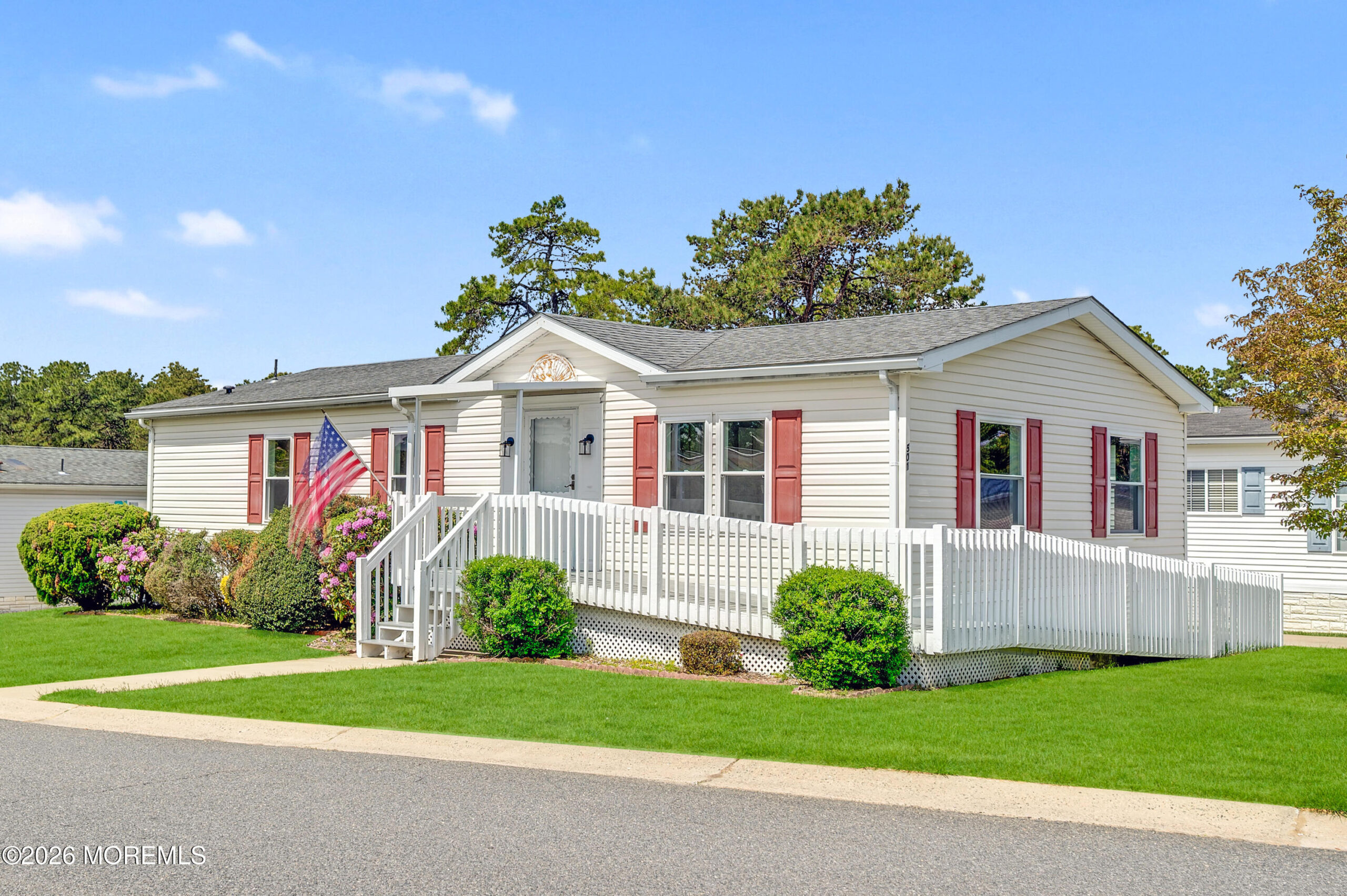 501 Momosa Drive Image 2