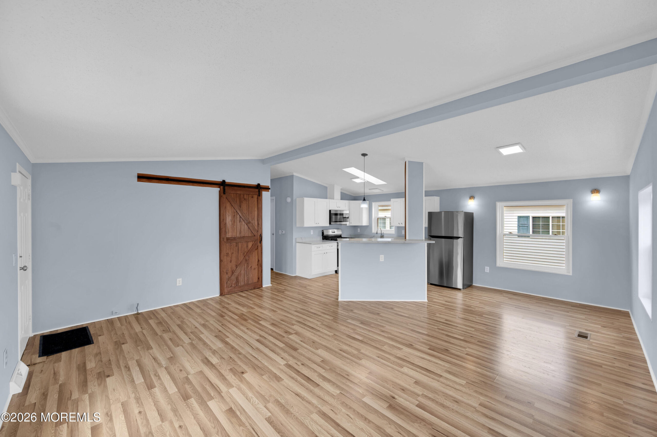 501 Momosa Drive Image 4