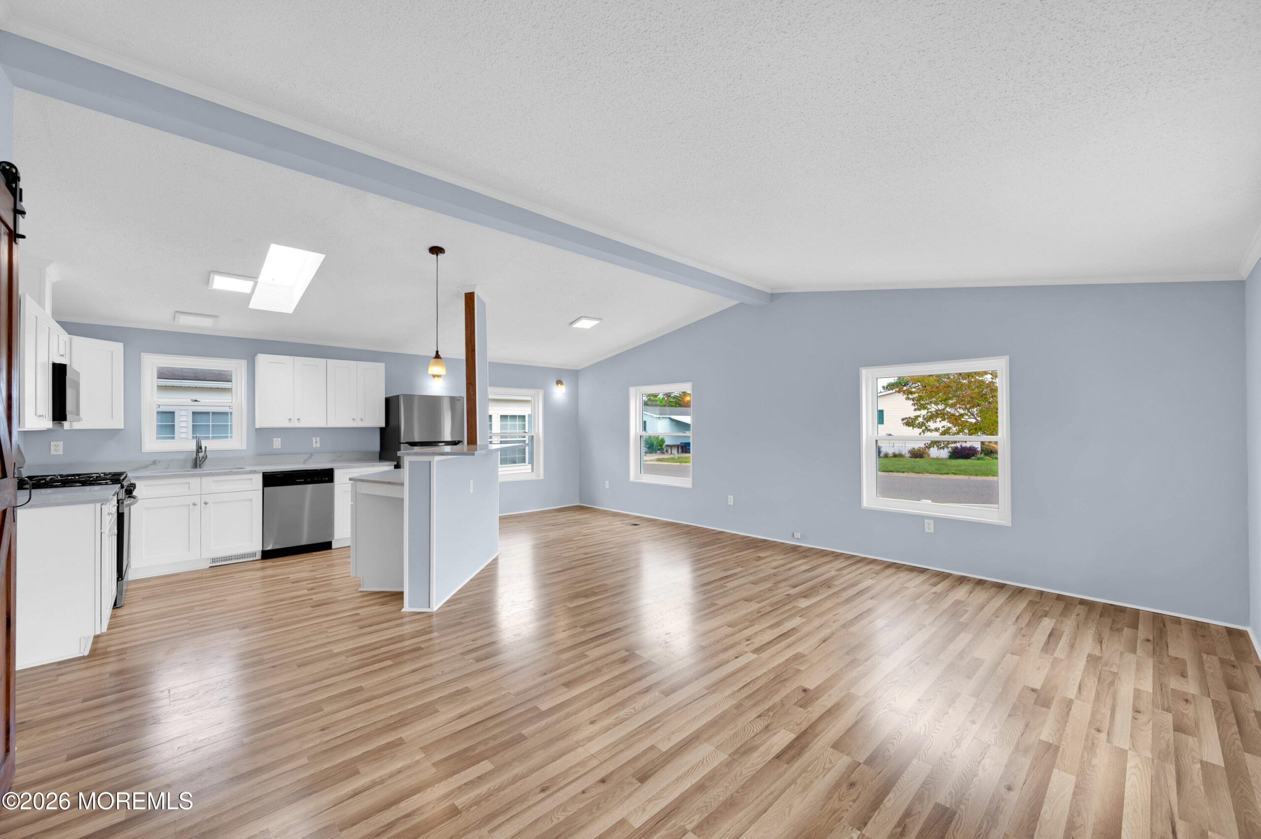501 Momosa Drive Image 5