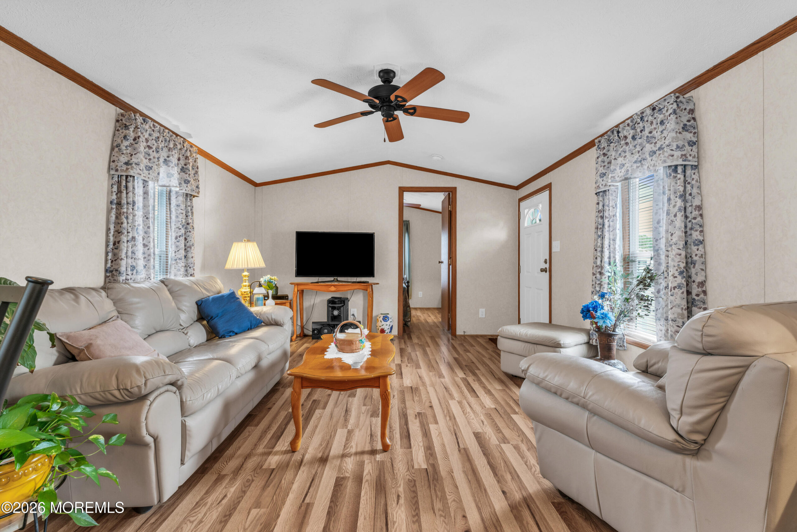 138 Serene Way Image 3