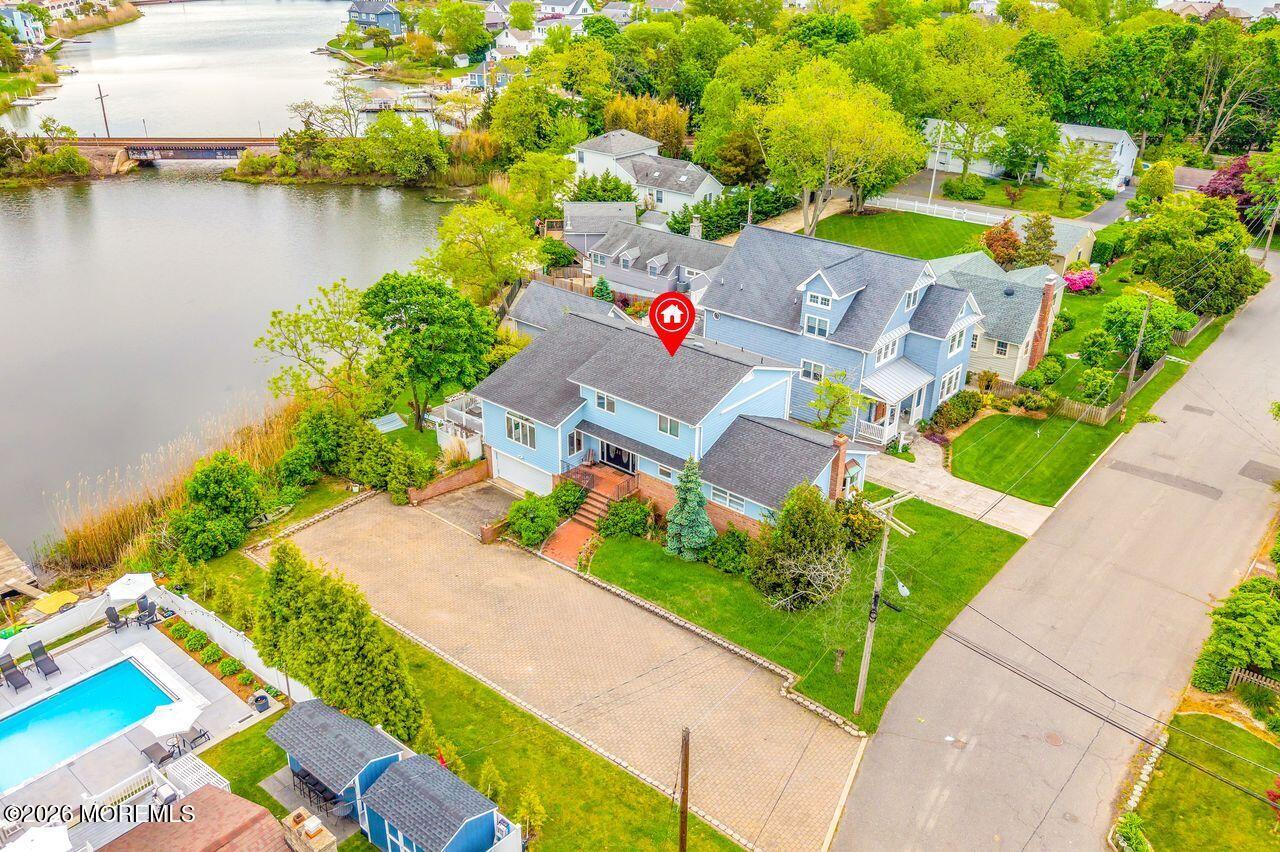 608 Cedarcrest Drive Image 1