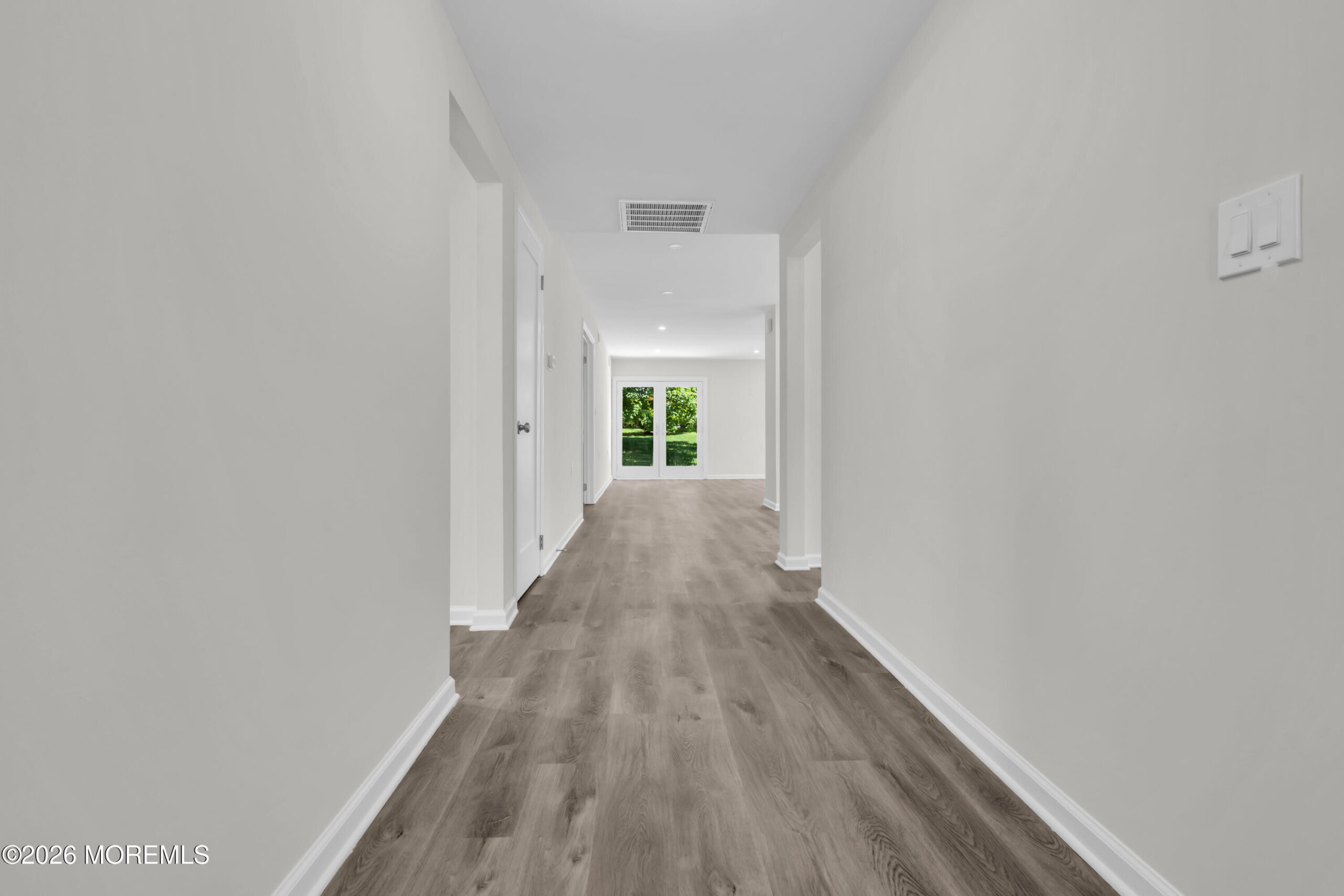 30 Oakham Row Image 4