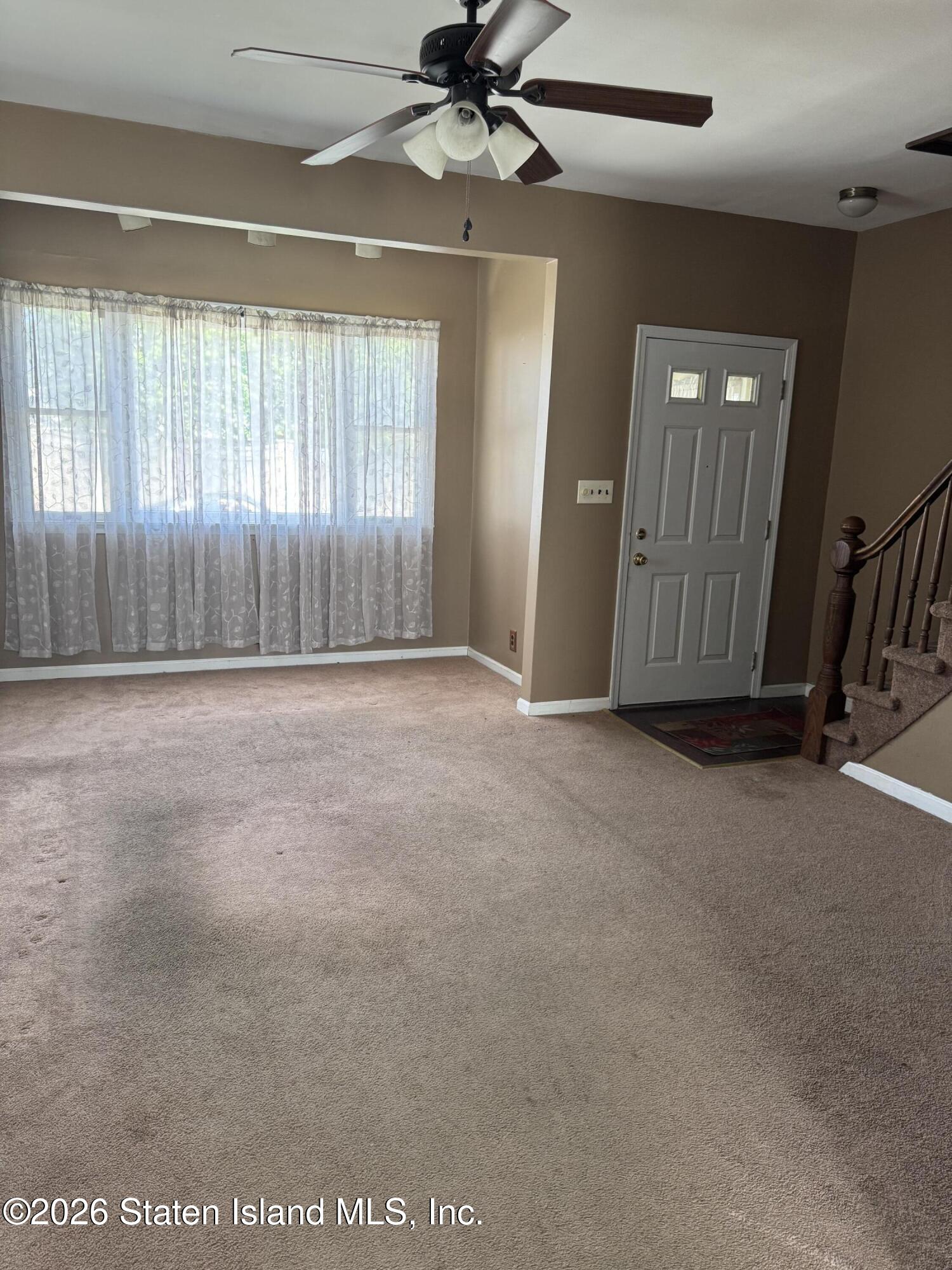 7138 Amboy Road Image 2