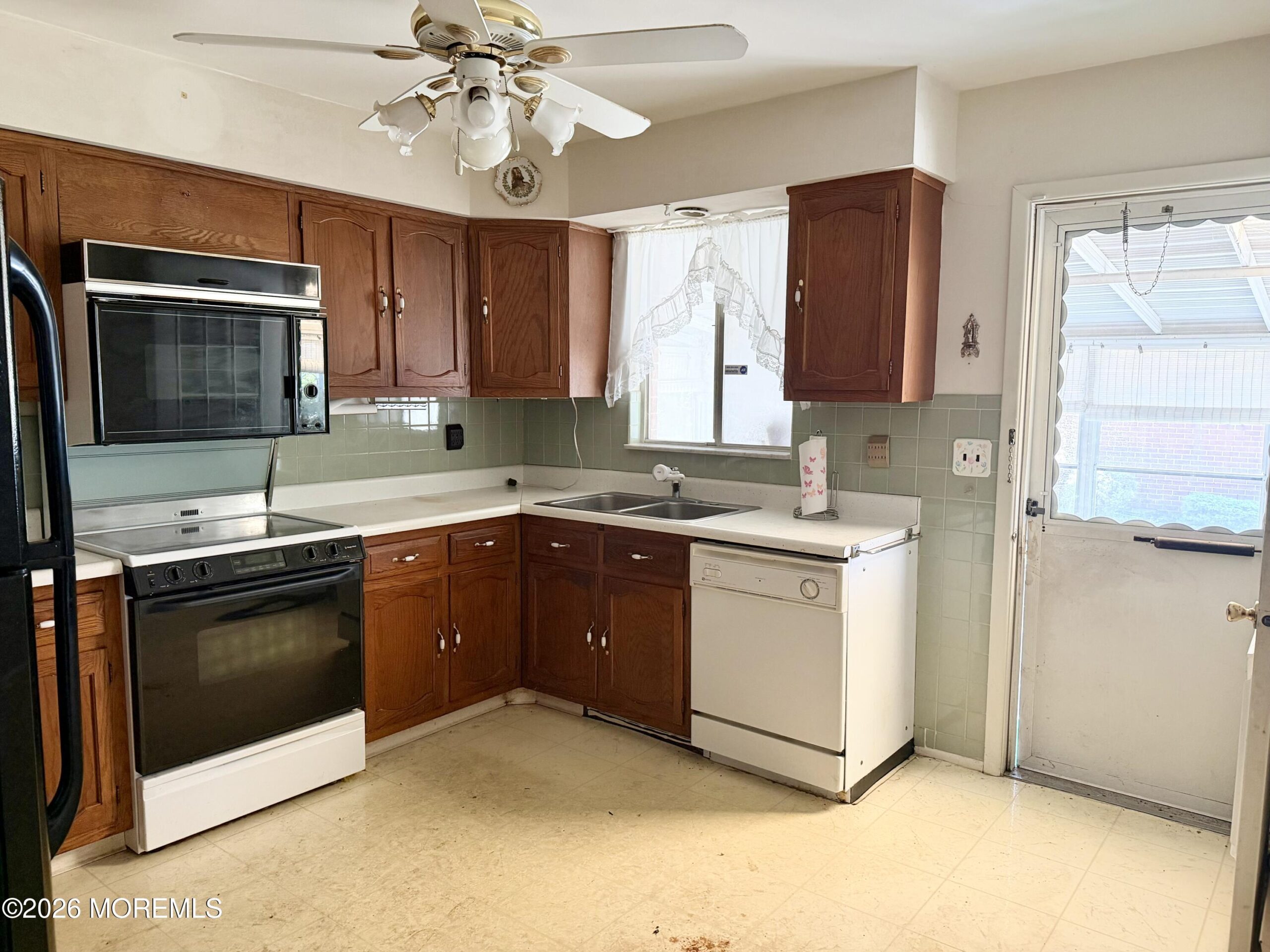 16 Franklin Lane b, Whiting, NJ, 08759 image 8