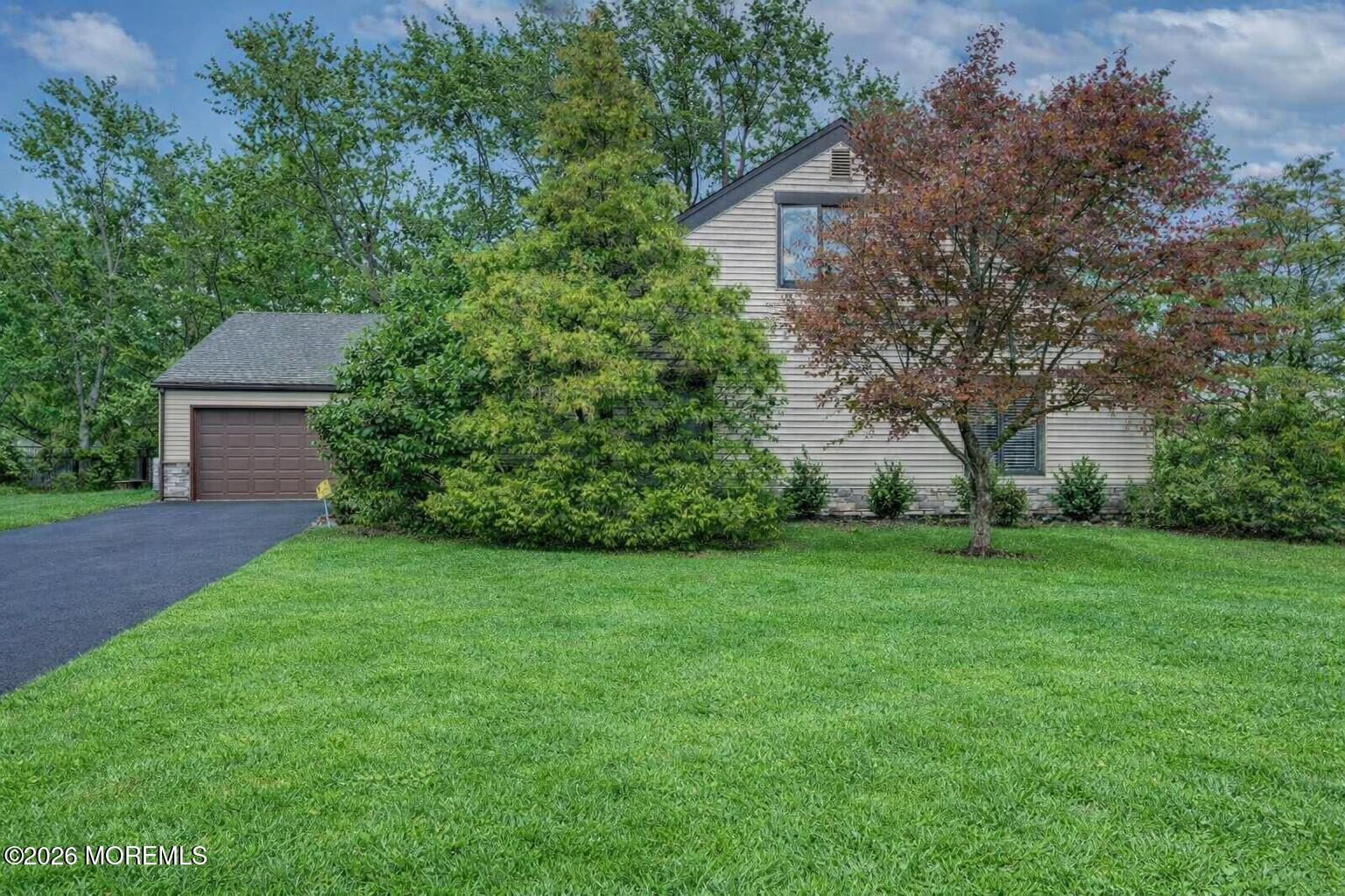 32 Ethan Allen Road Image 2