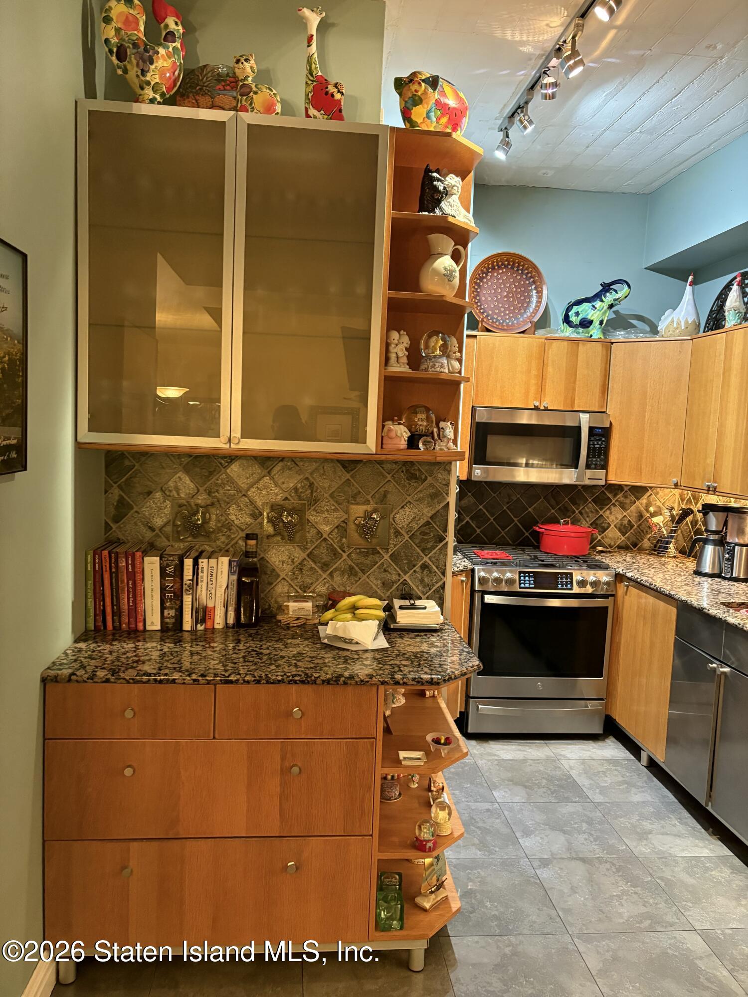 80 Bay Street Landing, Staten Island, NY, 10301 image 16