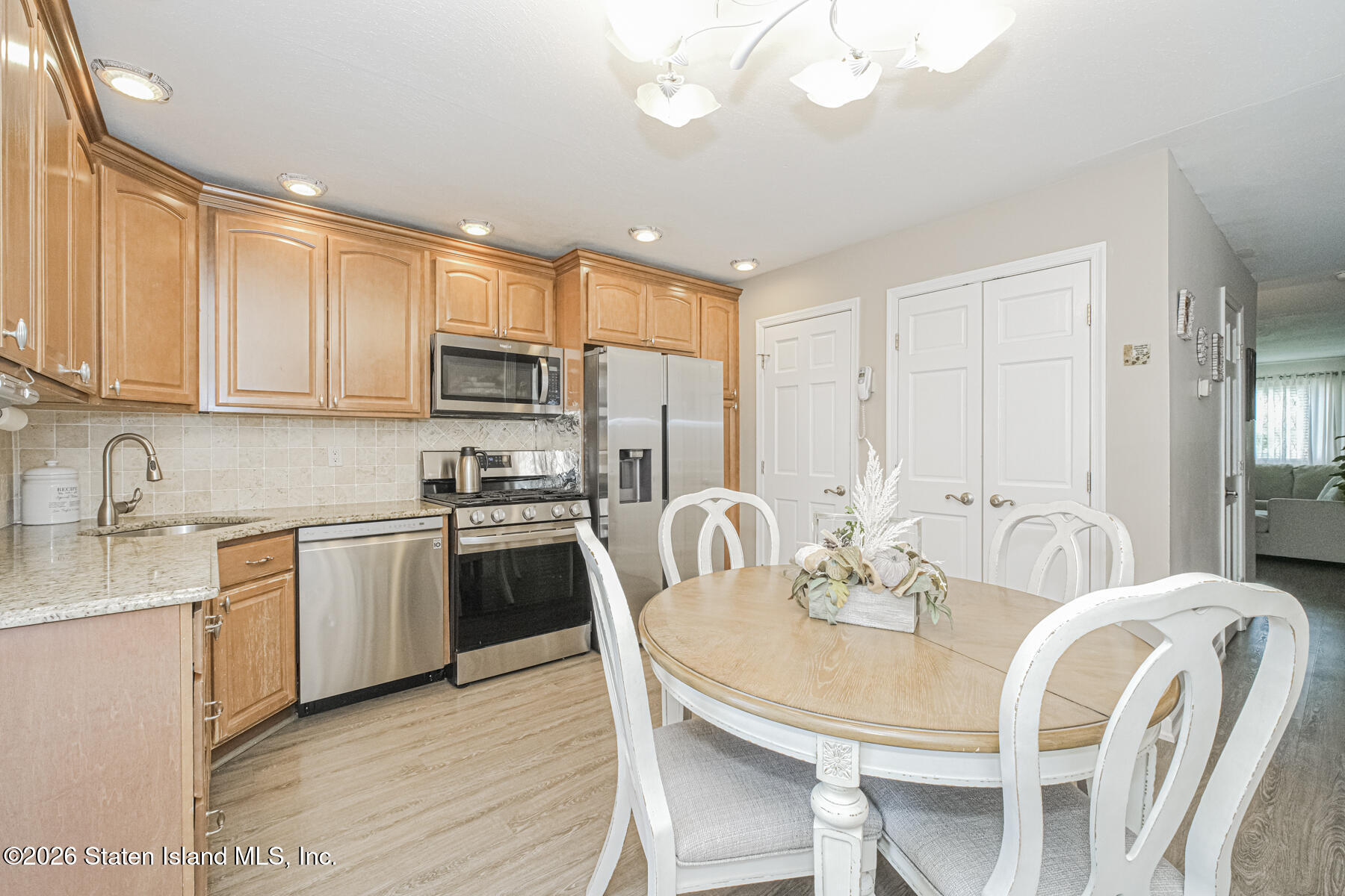 504 Medina Street, Staten Island, NY, 10306 image 10