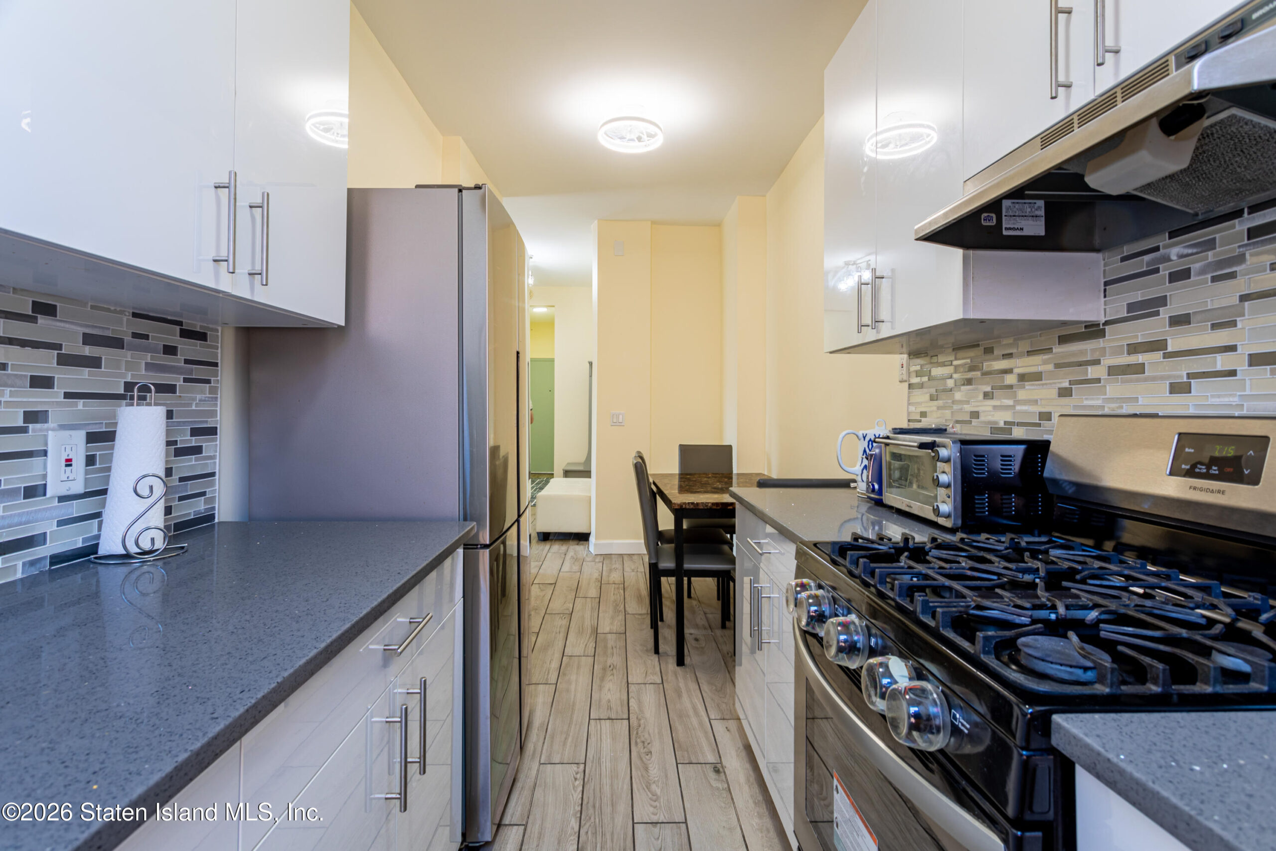 313 Brightwater Court 6f Image 2