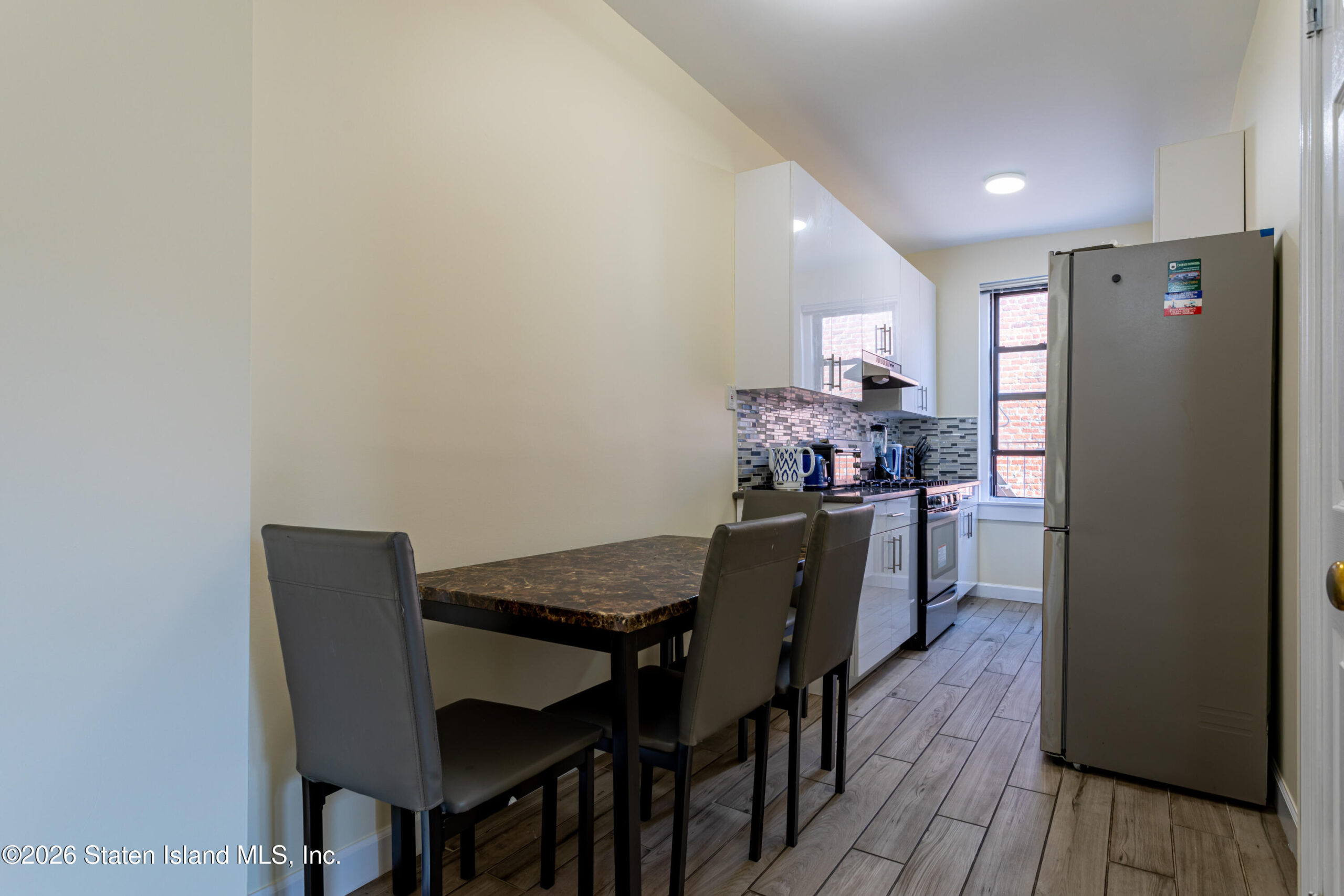 313 Brightwater Court 6f Image 4