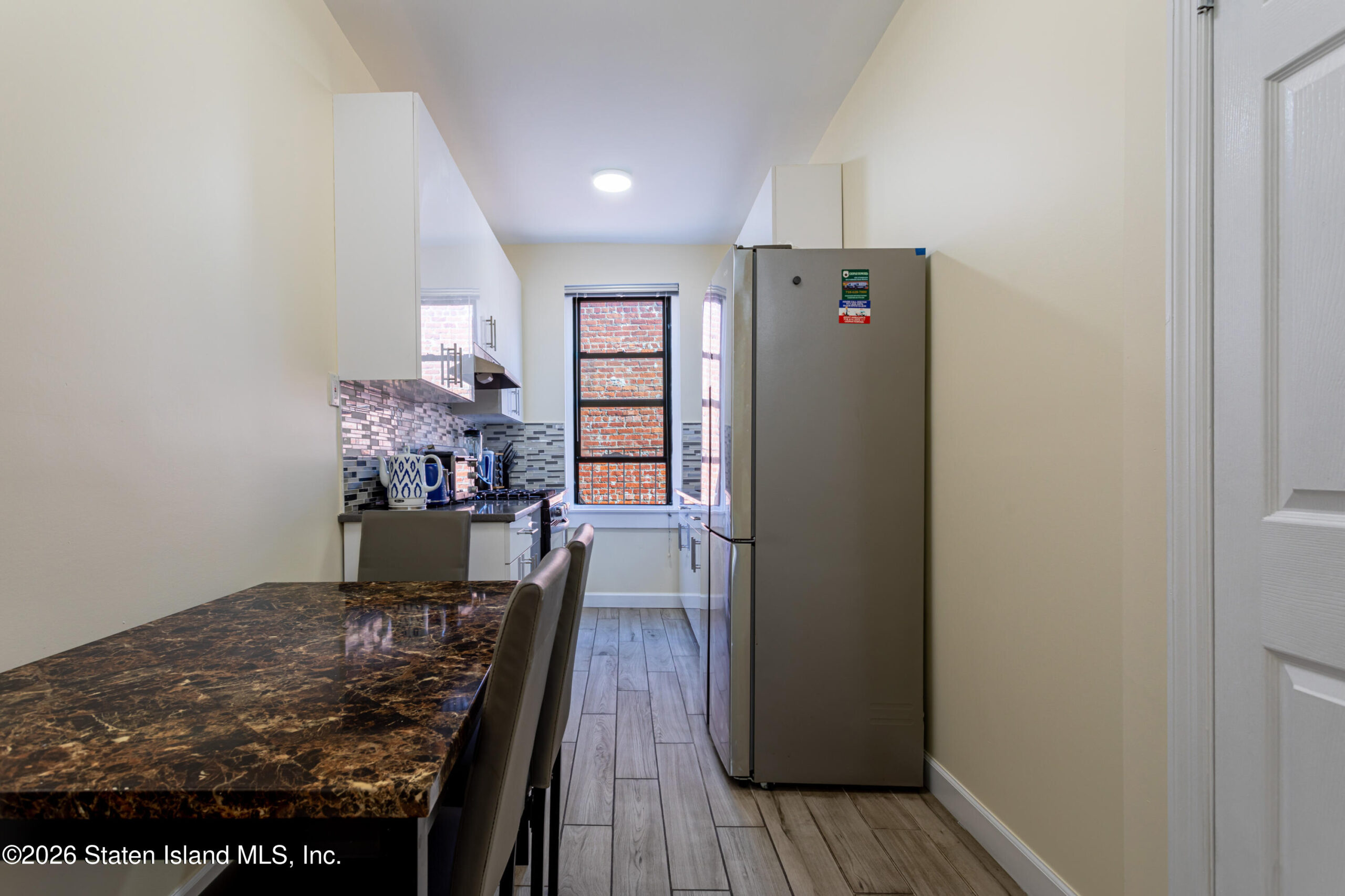 313 Brightwater Court 6f Image 3
