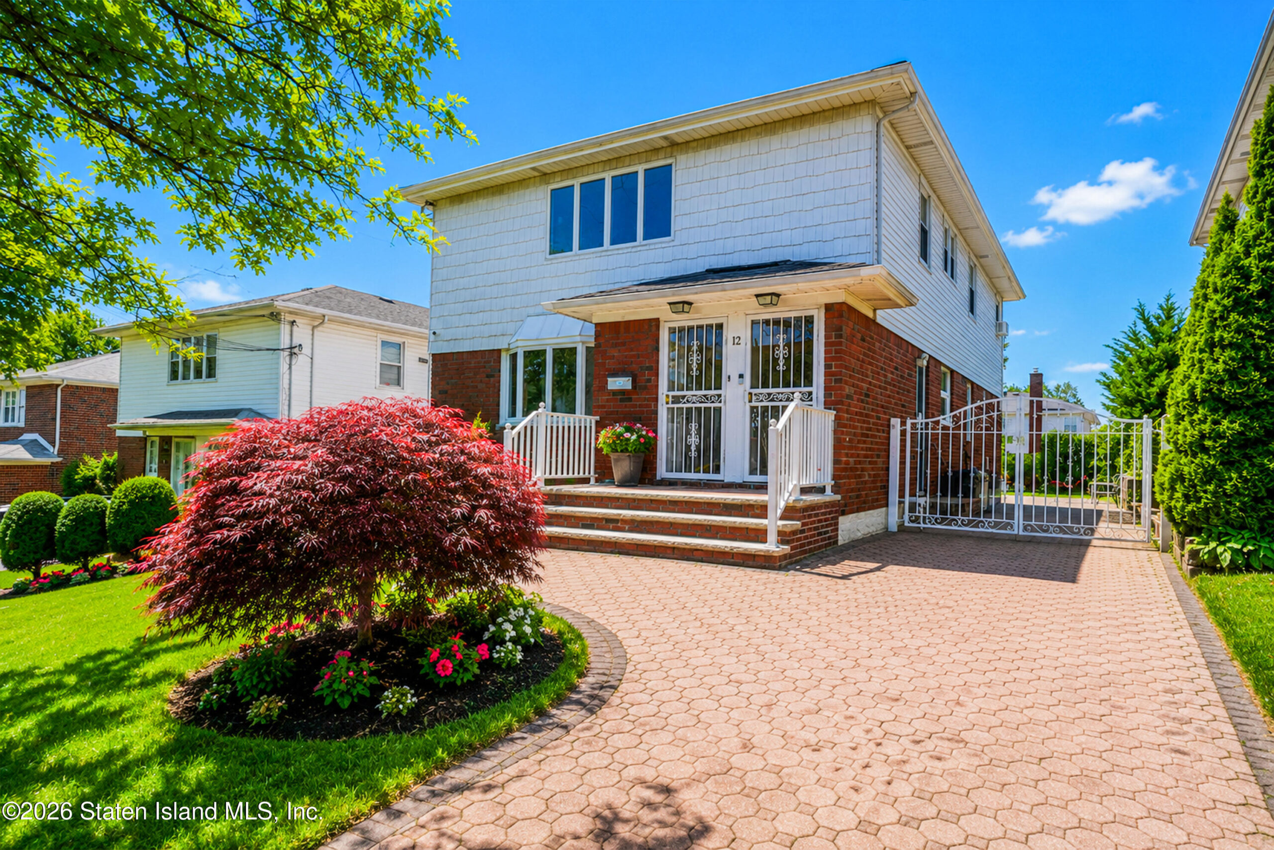 12 Kelvin Avenue Image 3