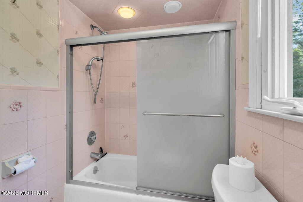 1 Dickinson Lane, Morganville, NJ, 07751 image 21