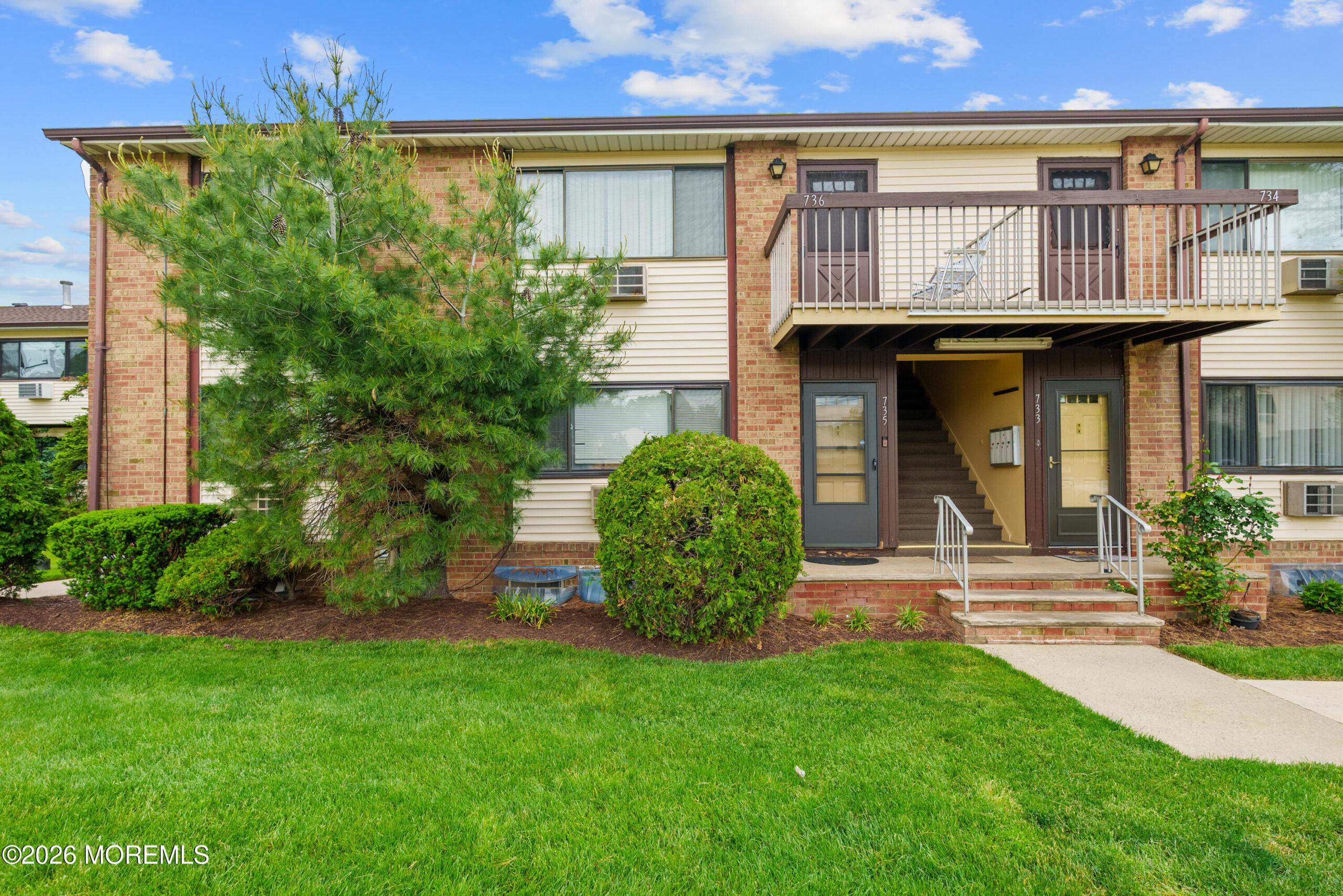 735 Cricket Lane 735, Woodbridge, NJ, 07095 image 8