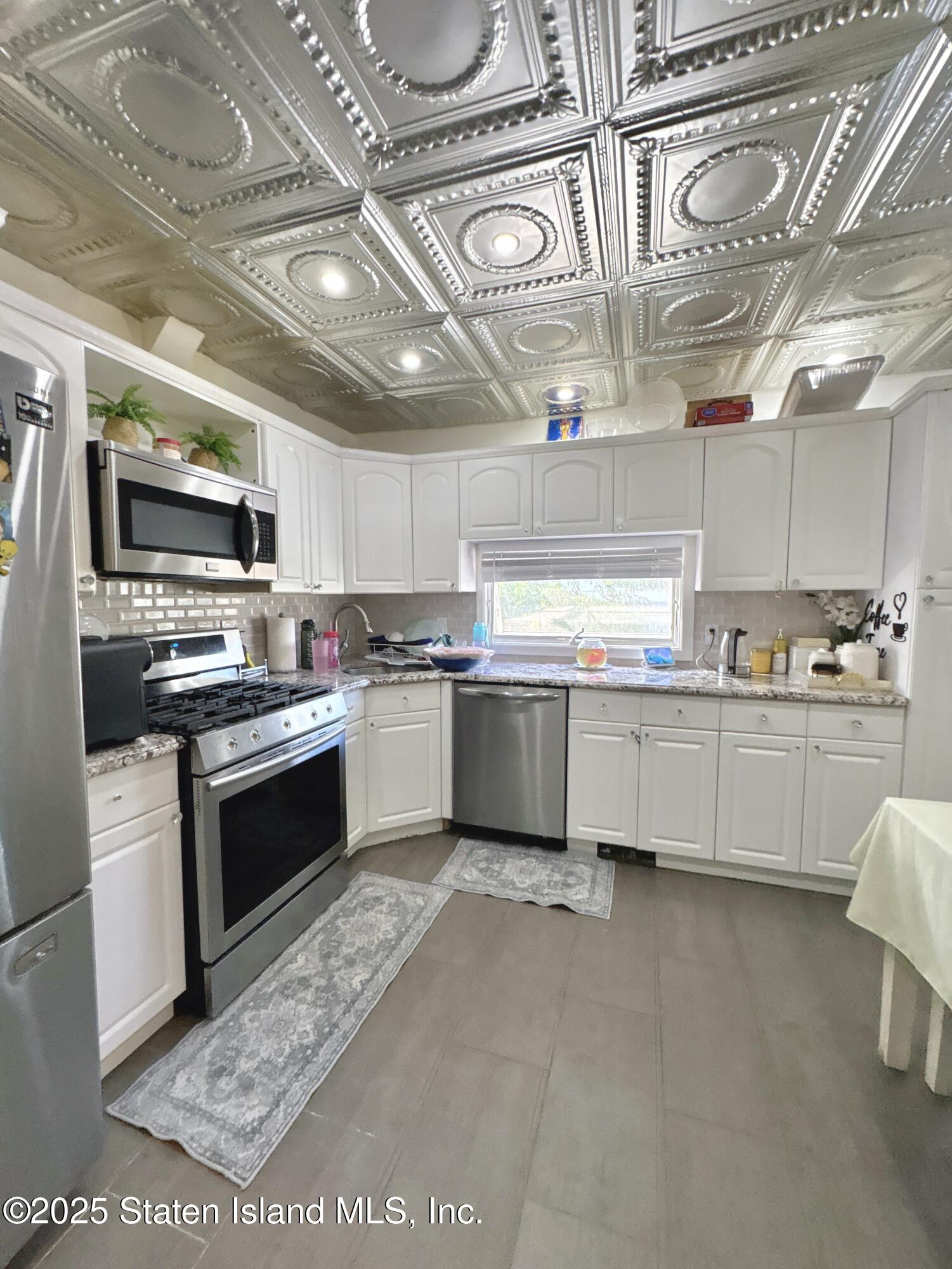 220 Norway Avenue, Staten Island, NY, 10305 image 8