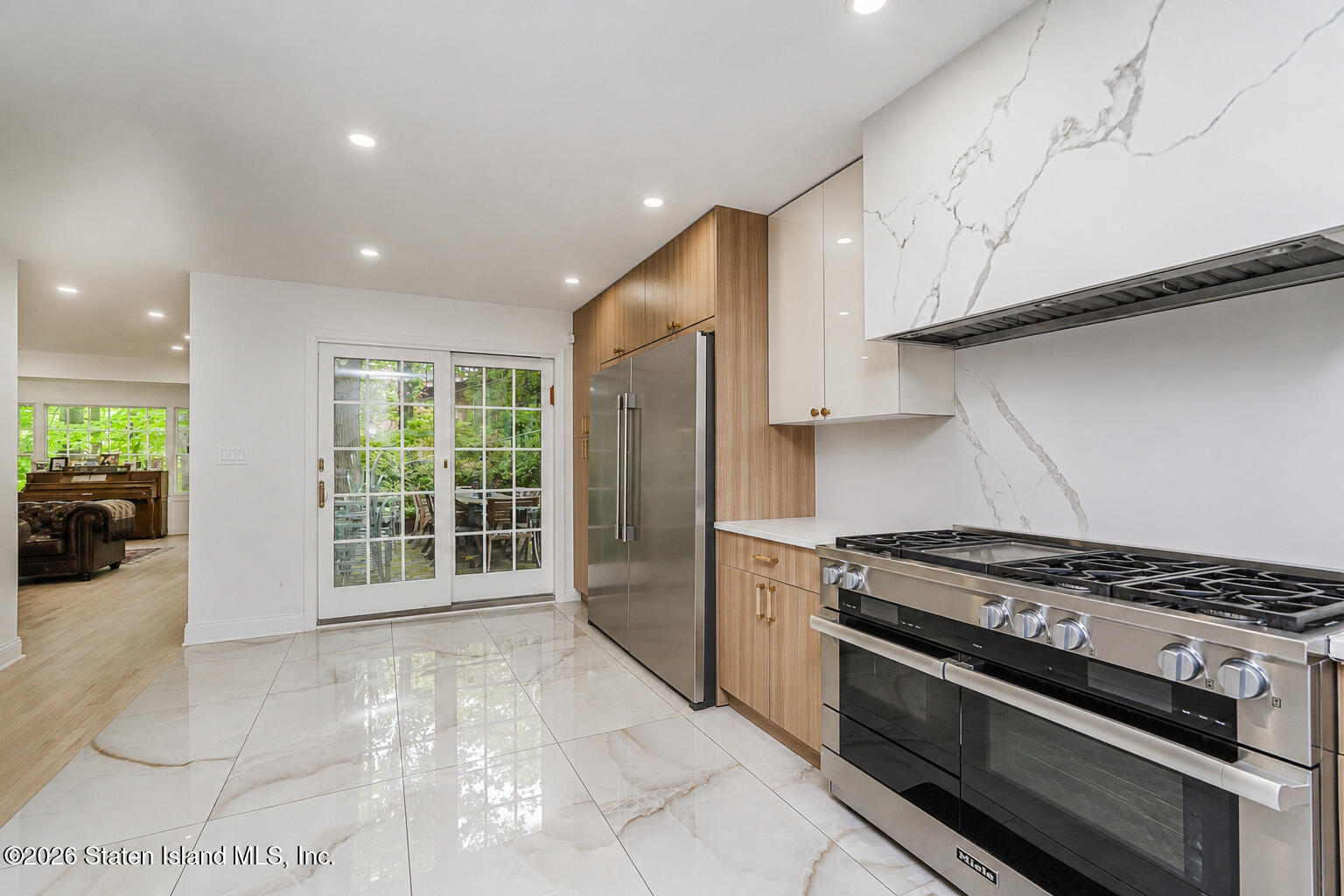 8 Diana Trail, Staten Island, NY, 10304 image 15