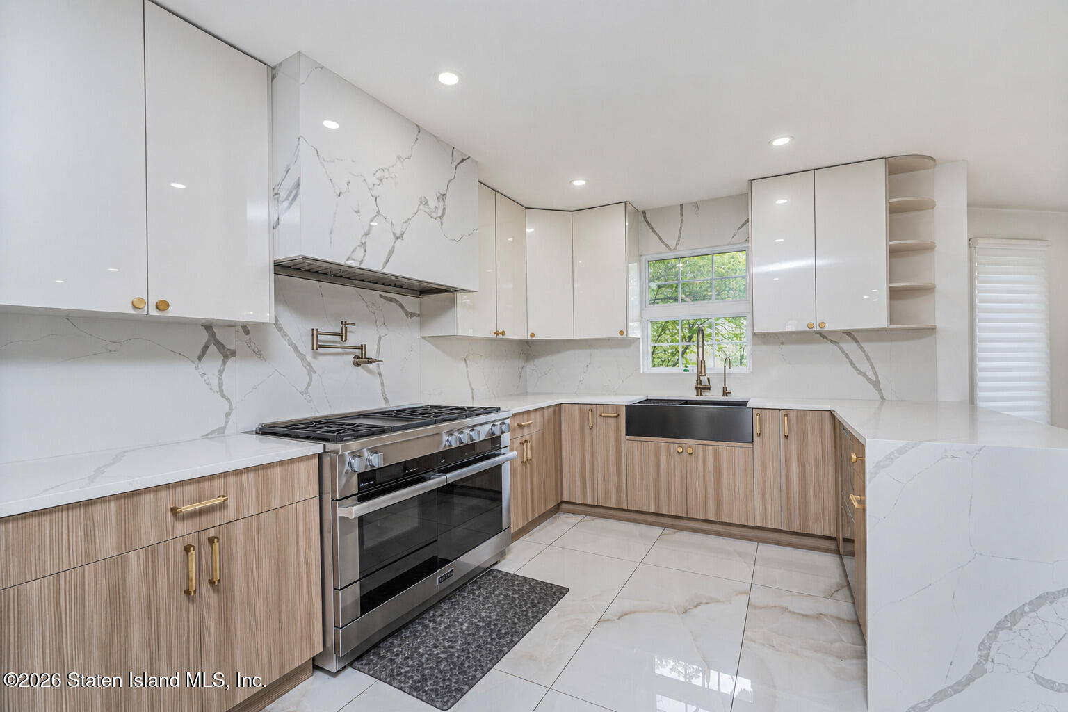 8 Diana Trail, Staten Island, NY, 10304 image 17