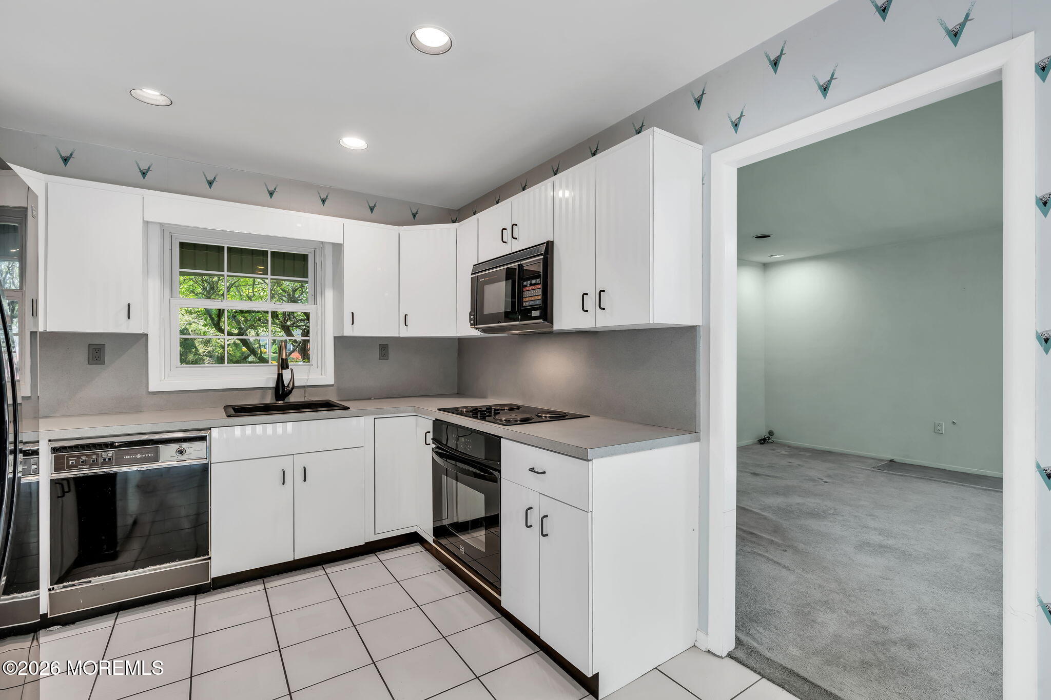 4 Knox Lane, Manalapan, NJ, 07726 image 23