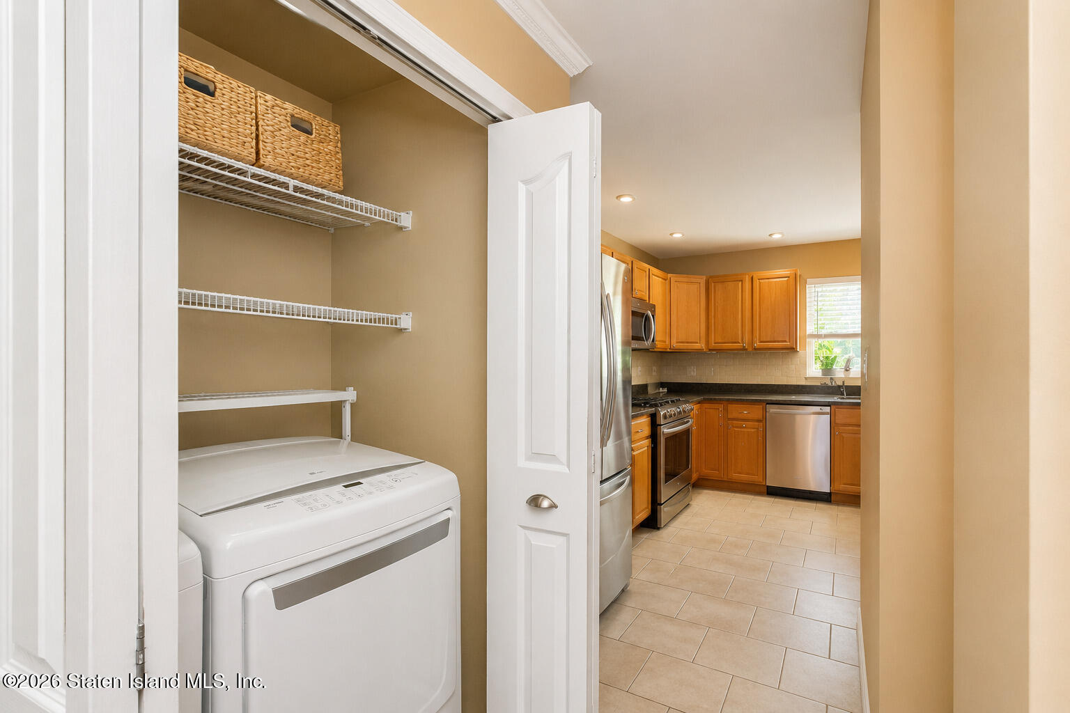 34 Darnell Lane, Staten Island, NY, 10309 image 12