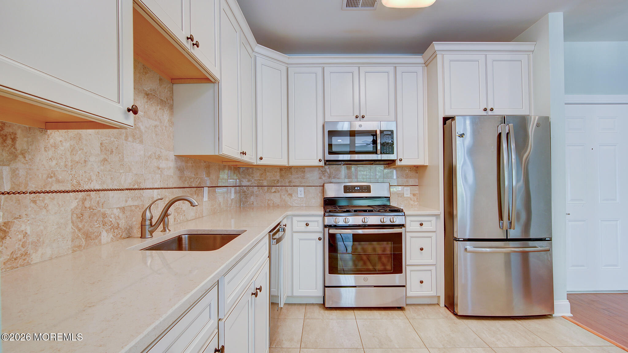 103 Becket Way, Morganville, NJ, 07751 image 7