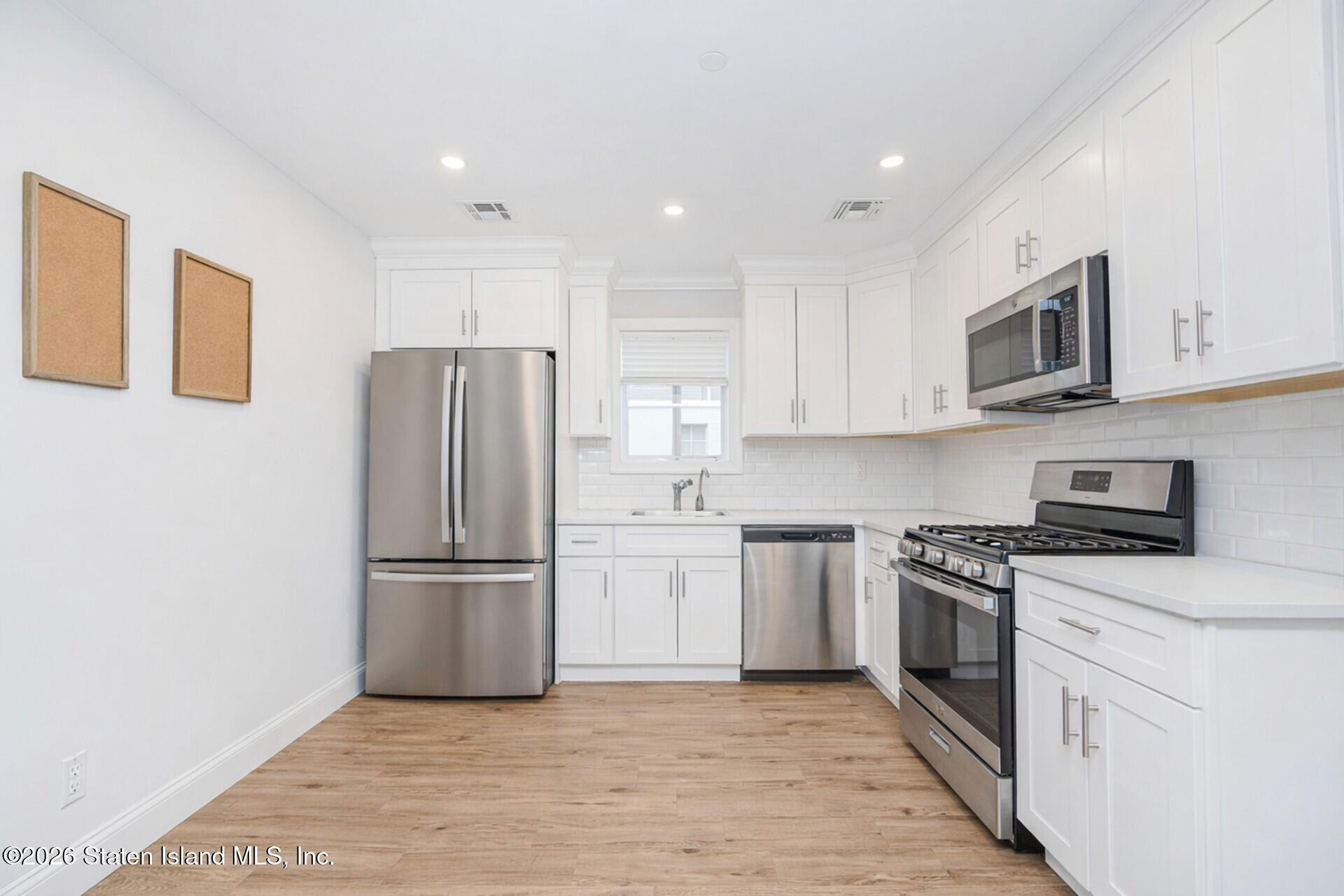 172 Mac Gregor Street, Staten Island, NY, 10309 image 9