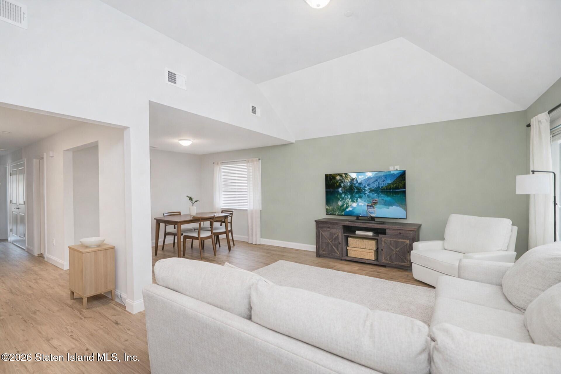 172 Mac Gregor Street, Staten Island, NY, 10309 image 6
