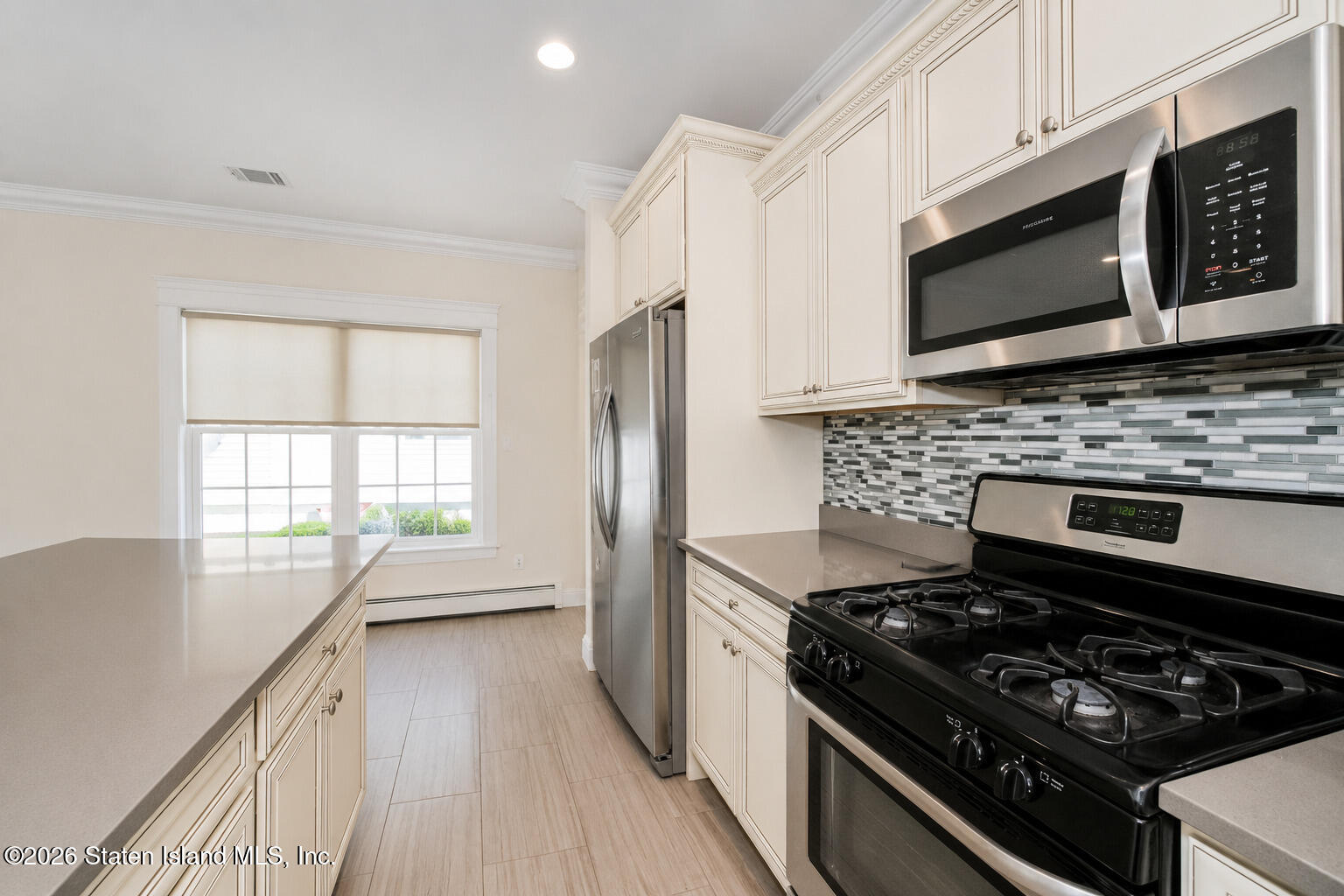 155 El Camino Loop, Staten Island, NY, 10309 image 13