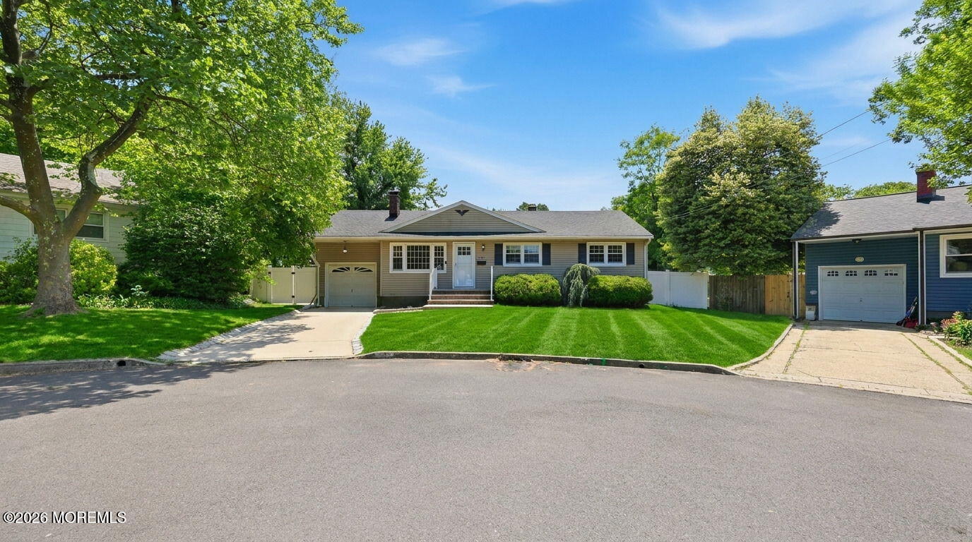 575 Garfield Avenue Image 4