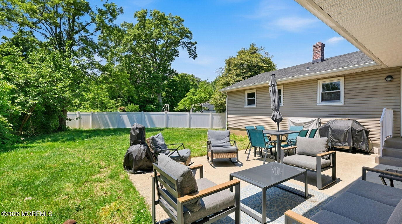 575 Garfield Avenue Image 2