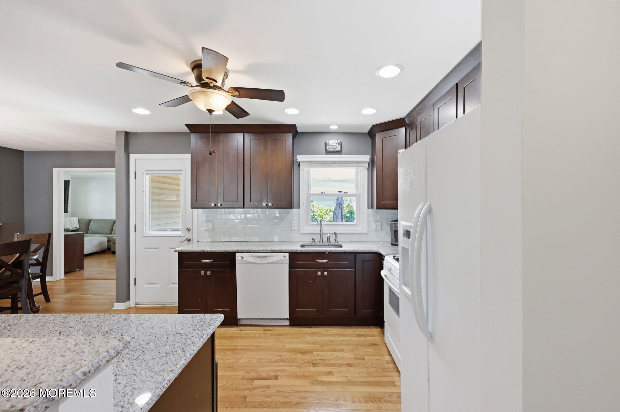 575 Garfield Avenue, Belford, NJ, 07718 image 37