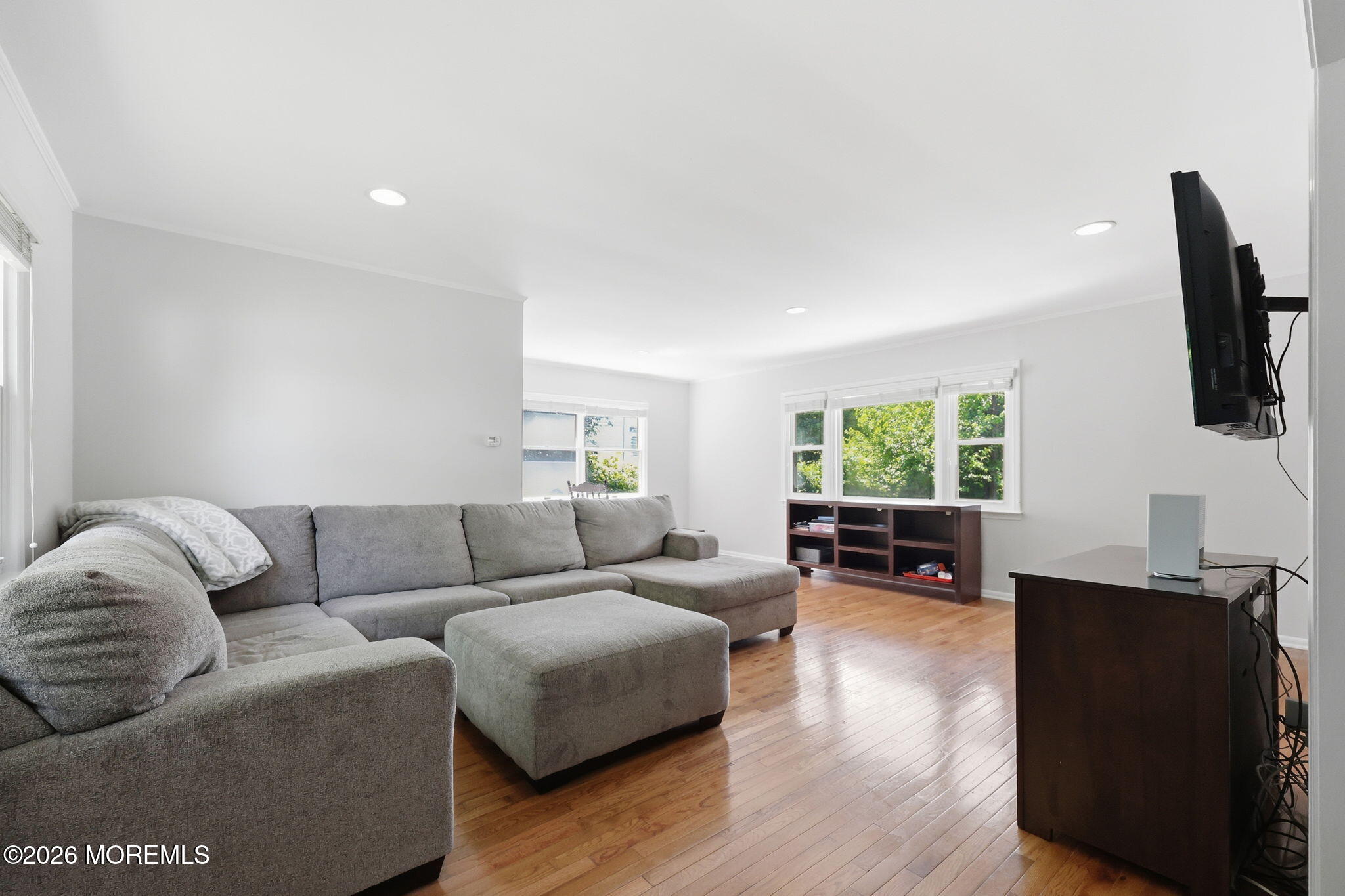 575 Garfield Avenue, Belford, NJ, 07718 image 29