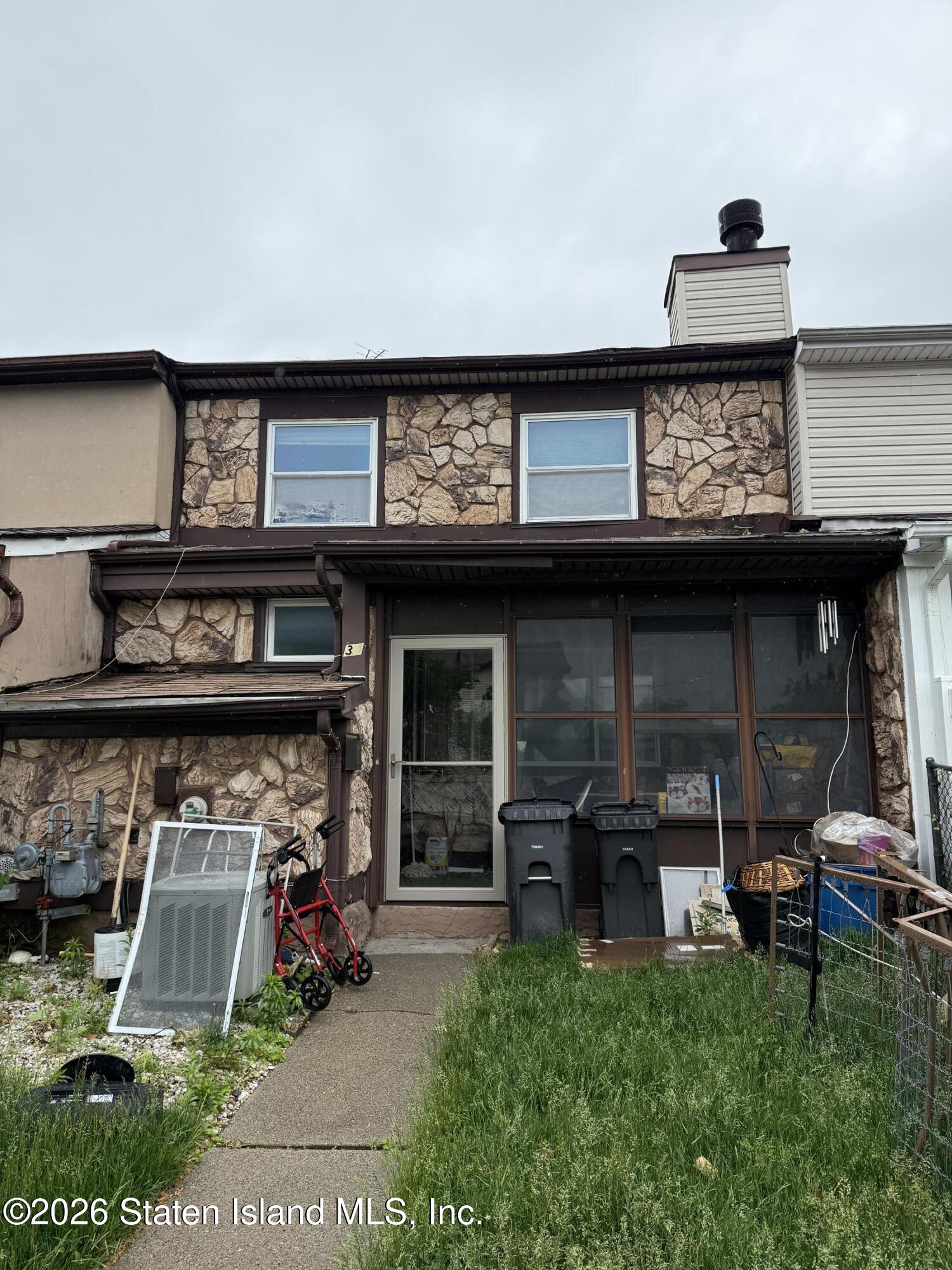 34 Andrea Place Image 2
