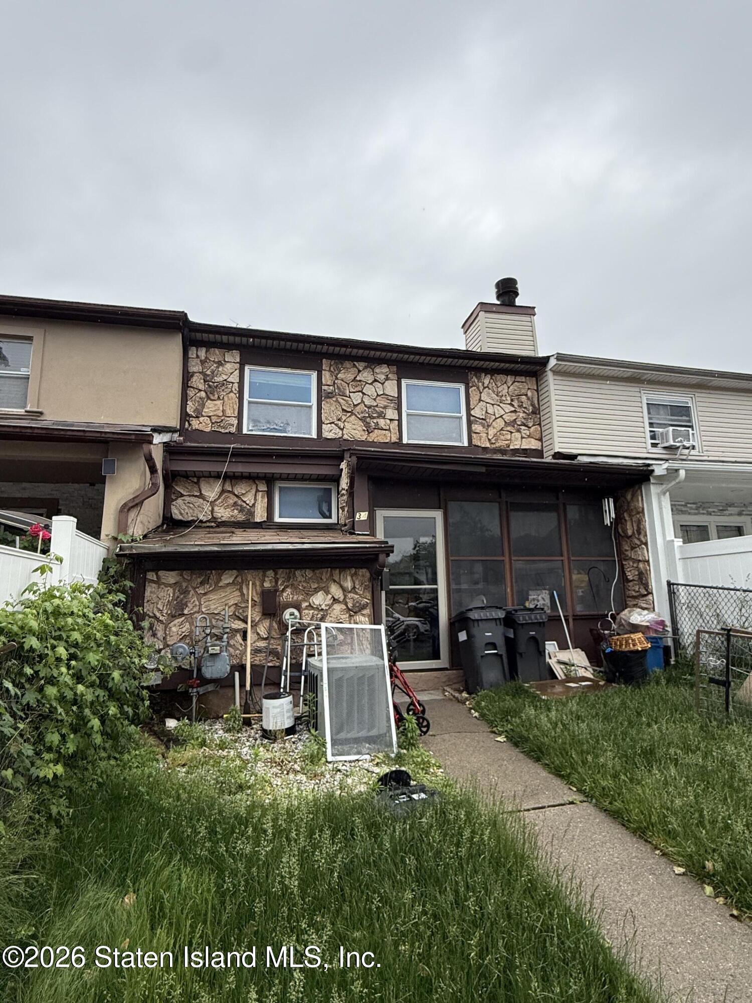 34 Andrea Place Image 4