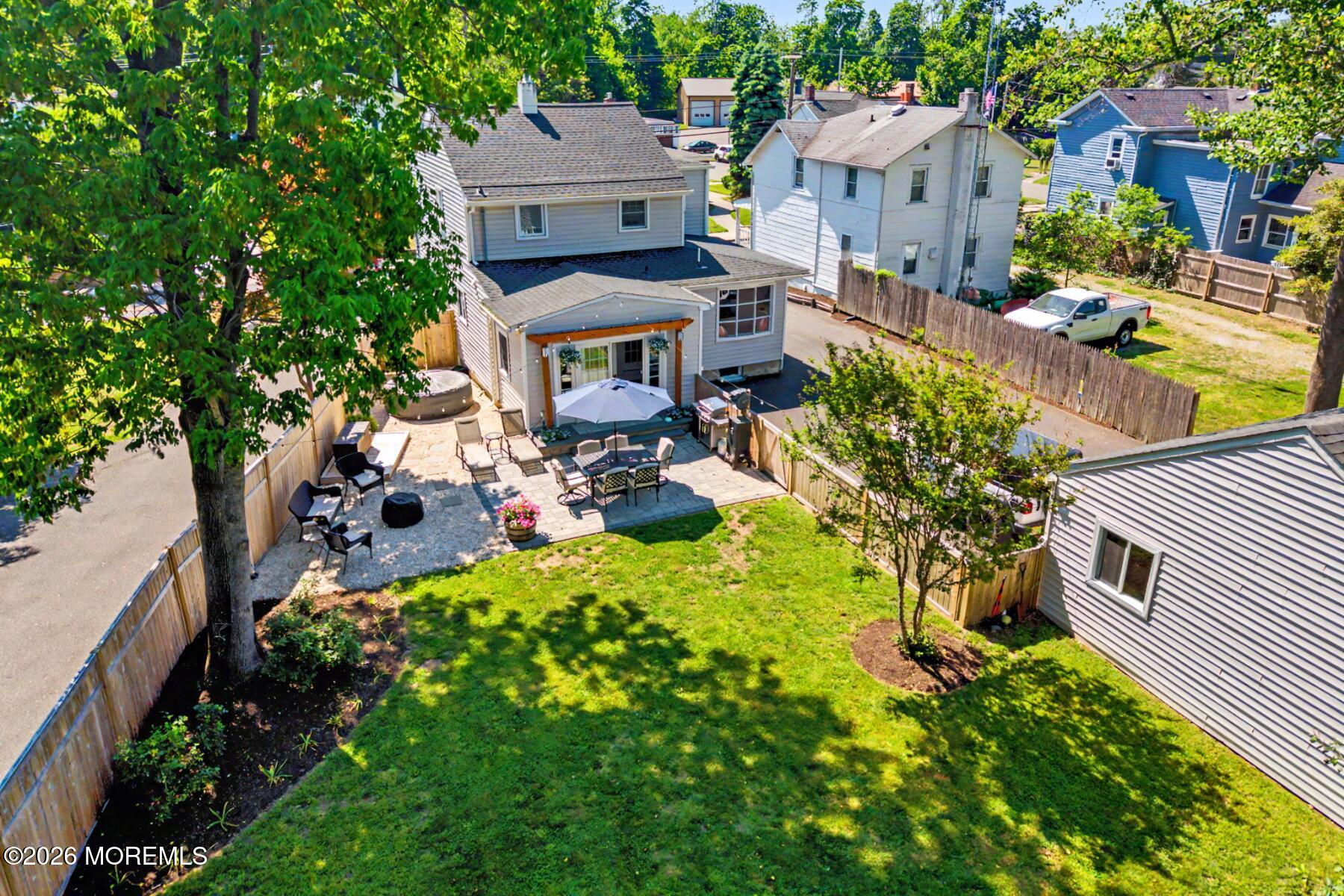 14 Asbury Avenue Image 1
