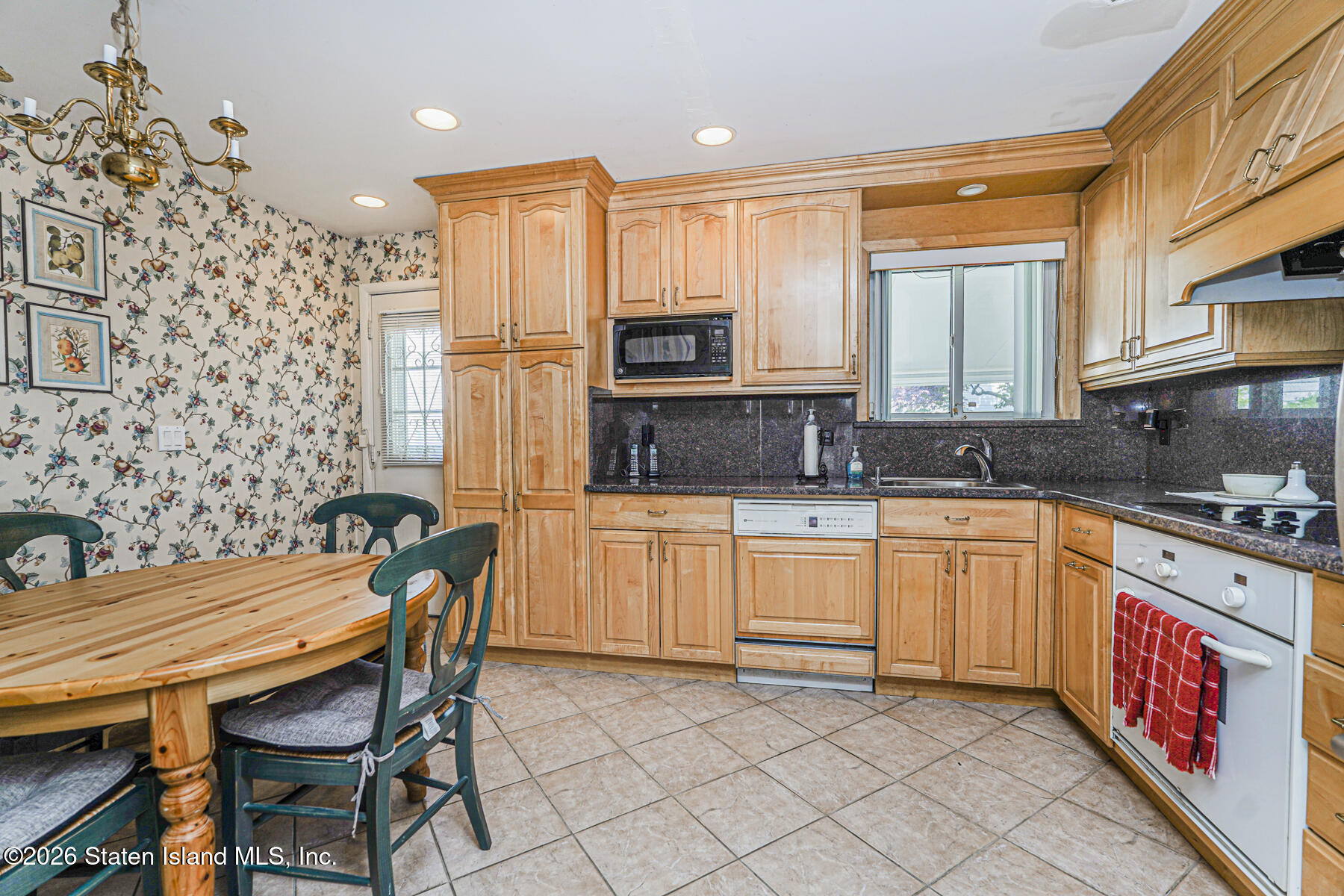 59 Ebony Street, Staten Island, NY, 10306 image 9