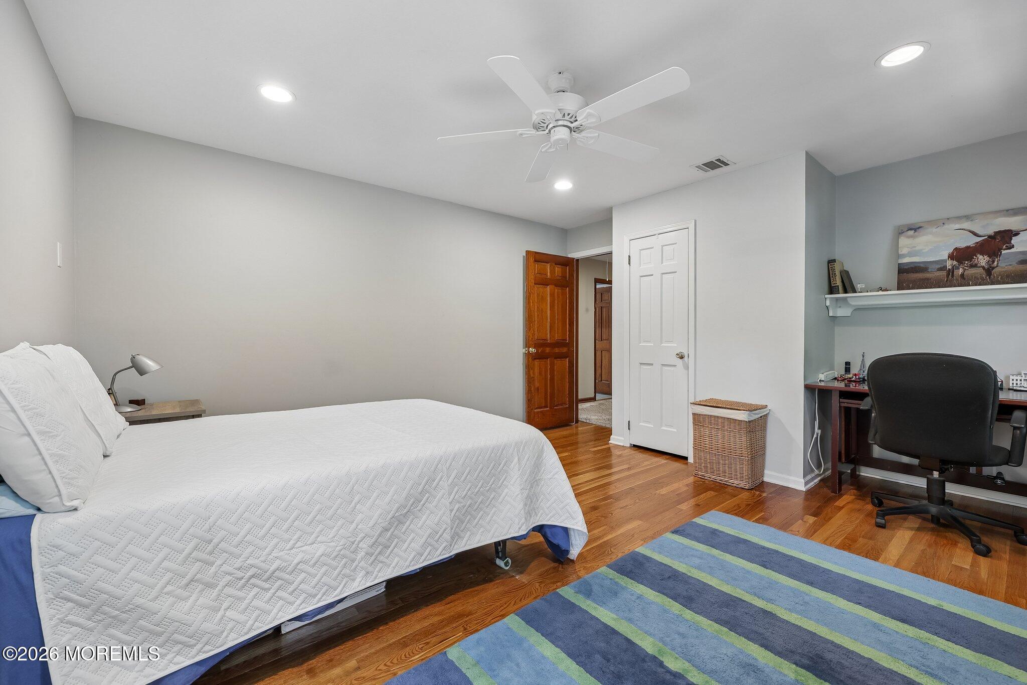 54 Howland Road, Middletown, NJ, 07748 image 11