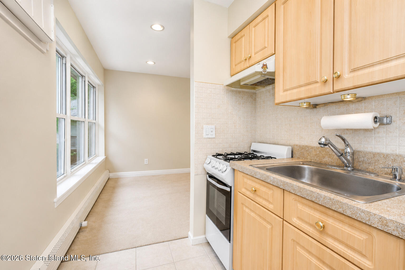 475 Armstrong Avenue F4, Staten Island, NY, 10308 image 6