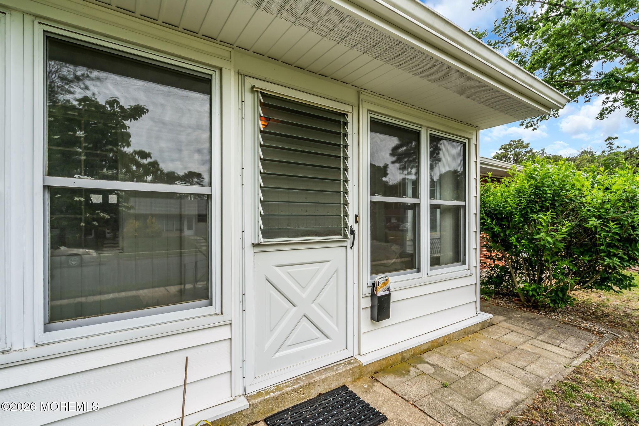 679B New Castle Court Image 3