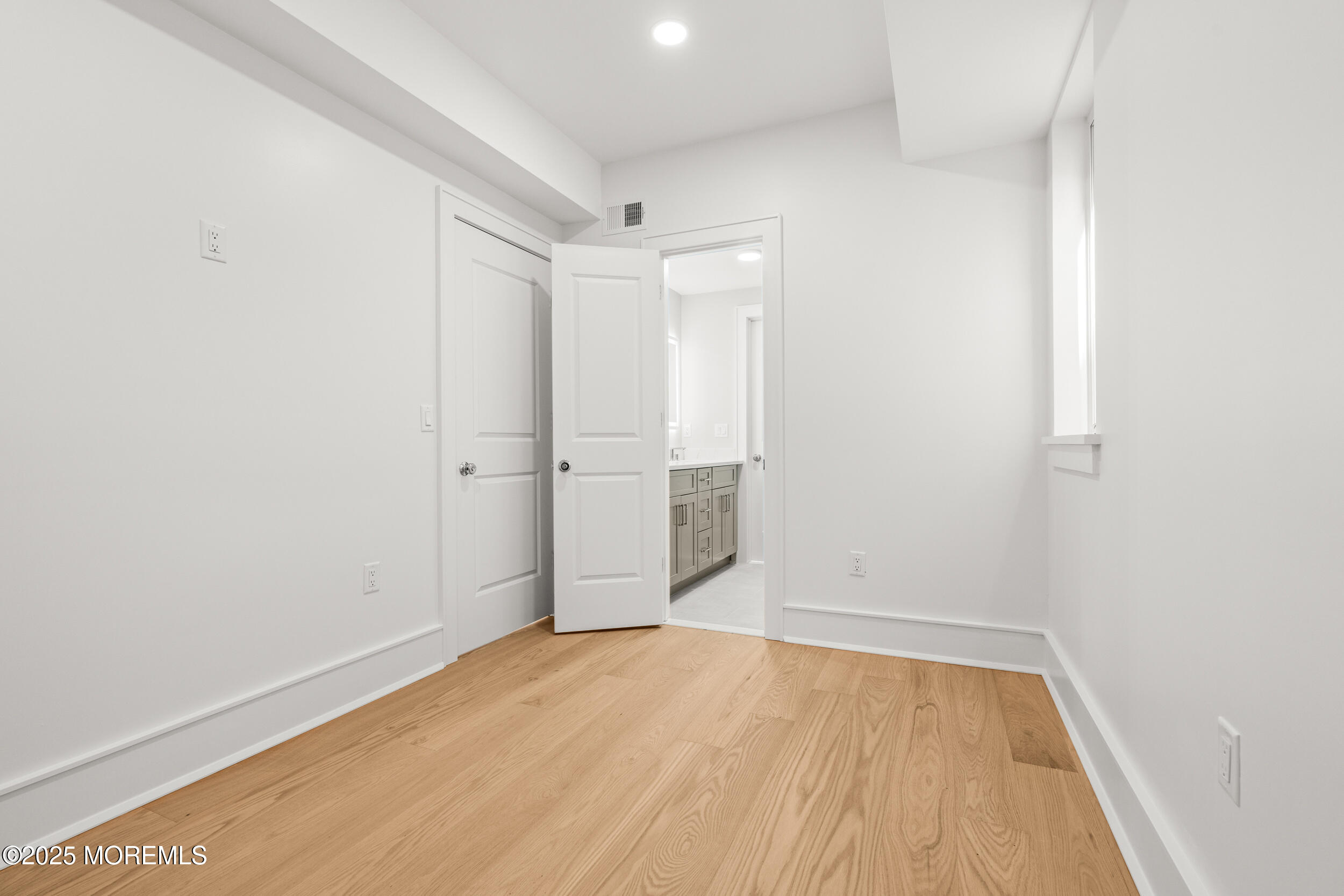 9 South Street, Sea Bright, NJ, 07760 image 20