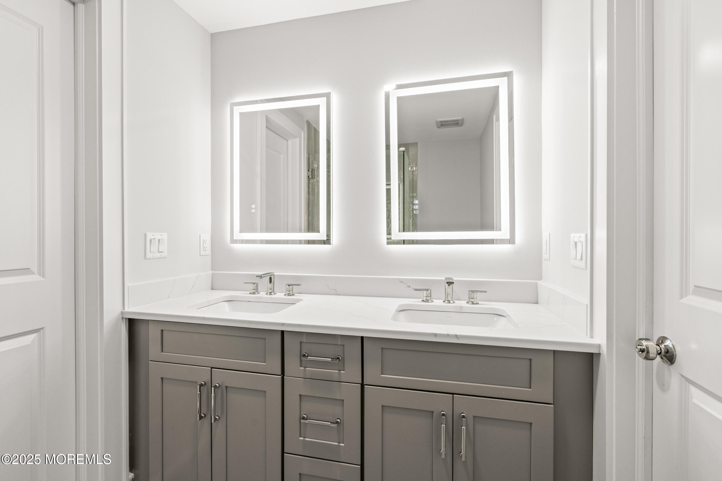 9 South Street, Sea Bright, NJ, 07760 image 24