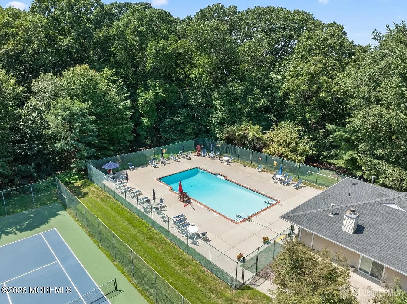 384 Mcdowell Drive 384, East Brunswick, NJ, 08816 image 16