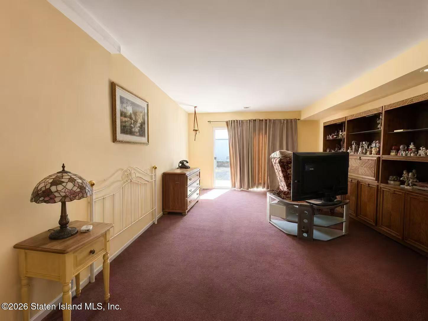 196 Rolling Hill Green, Staten Island, NY, 10312 image 10