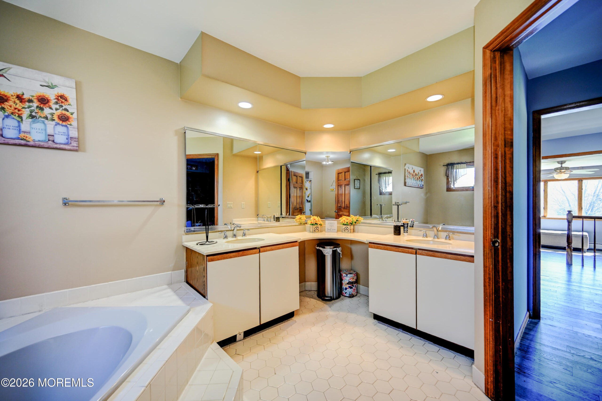 23 Red Hawk Road, Colts Neck, NJ, 07722 image 35