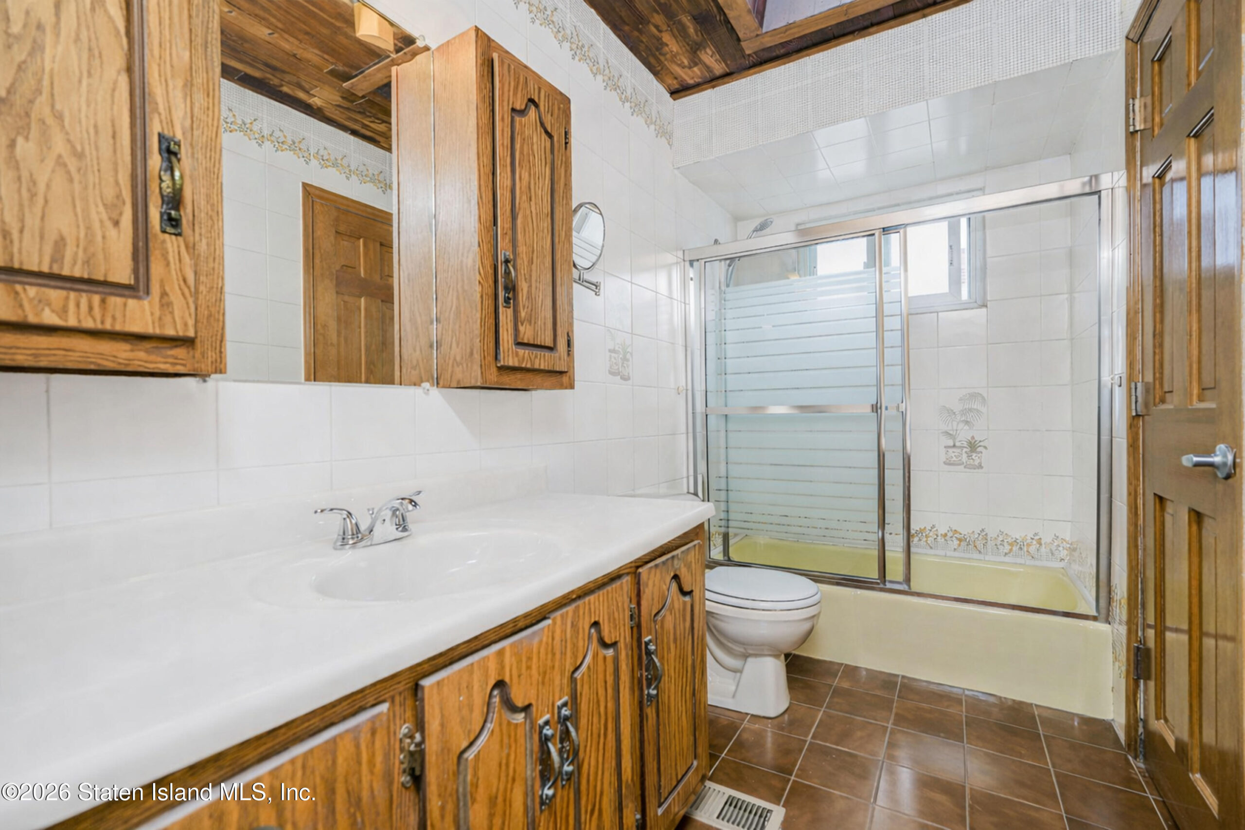 487 Ionia Avenue, Staten Island, NY, 10312 image 11