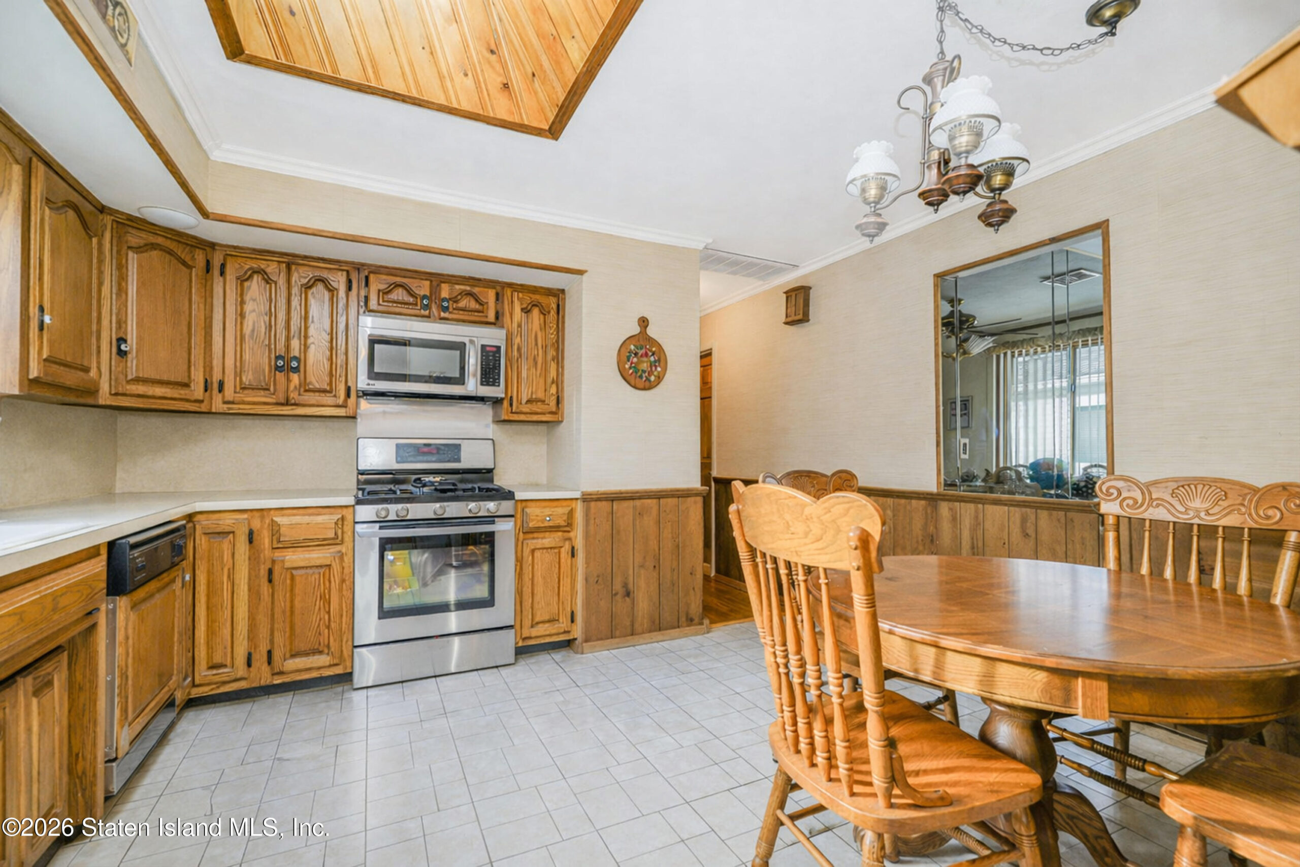 487 Ionia Avenue, Staten Island, NY, 10312 image 18