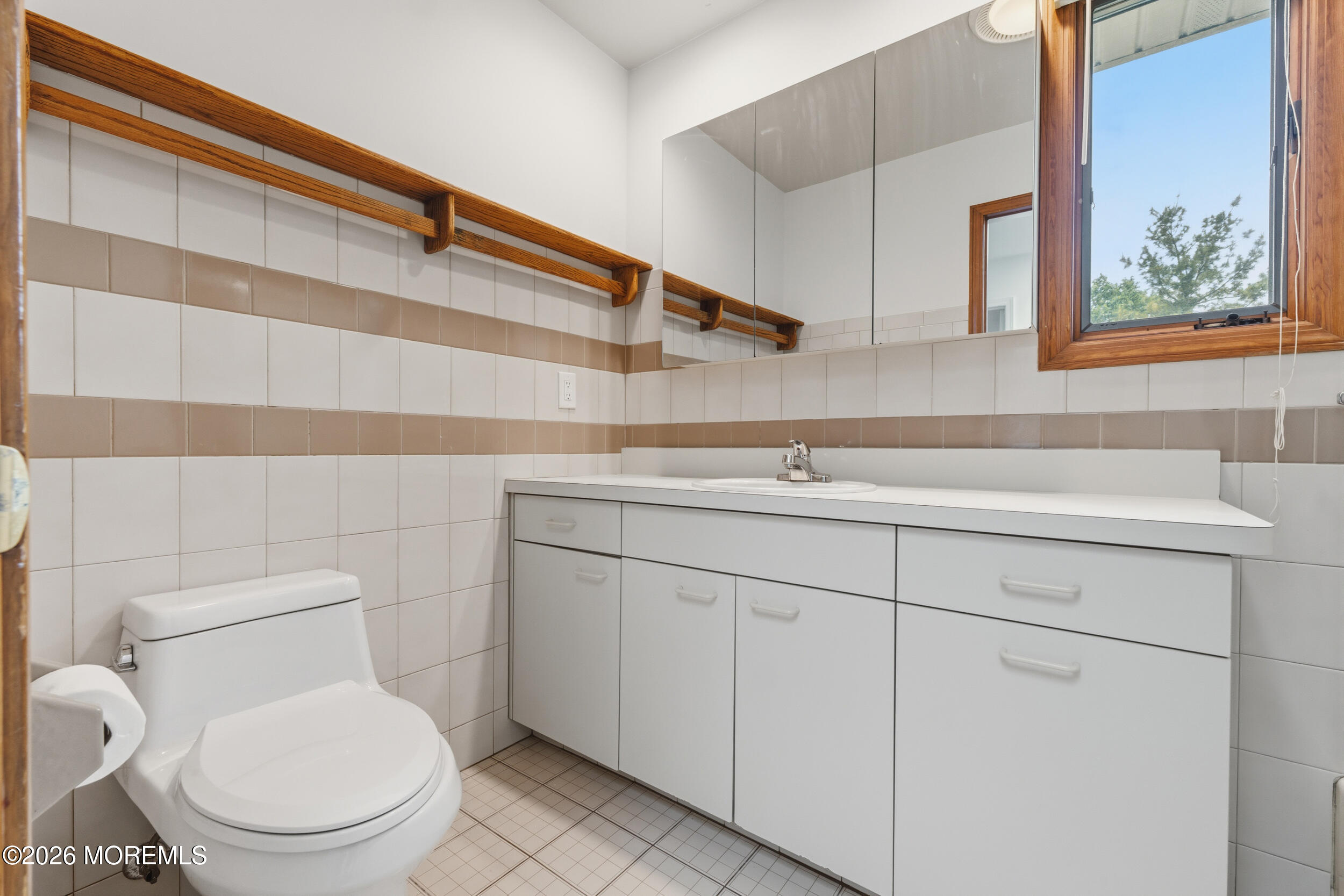 38 Valley Vale Drive, Old Bridge, NJ, 08857 image 15