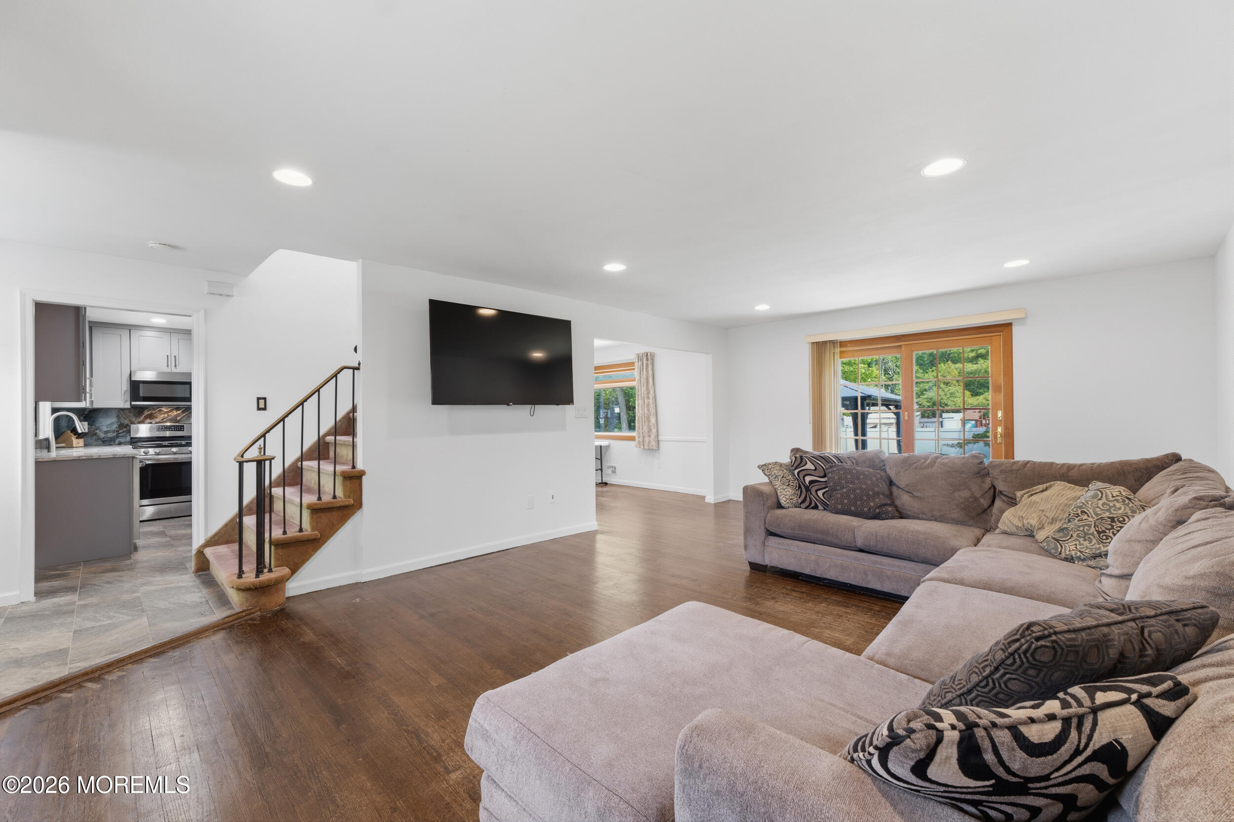 38 Valley Vale Drive, Old Bridge, NJ, 08857 image 24